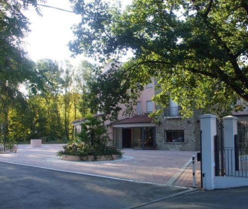 Hotel La Torretta - Photo 32