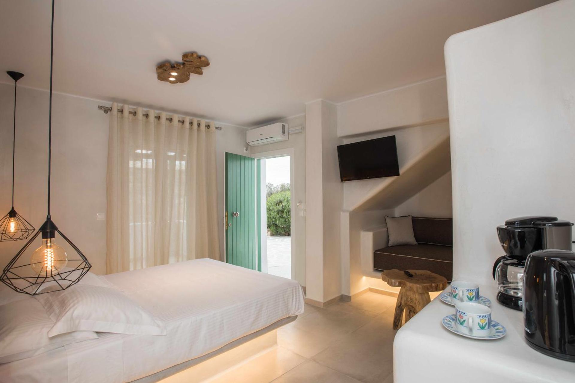 Sahas Suites - Photo 15