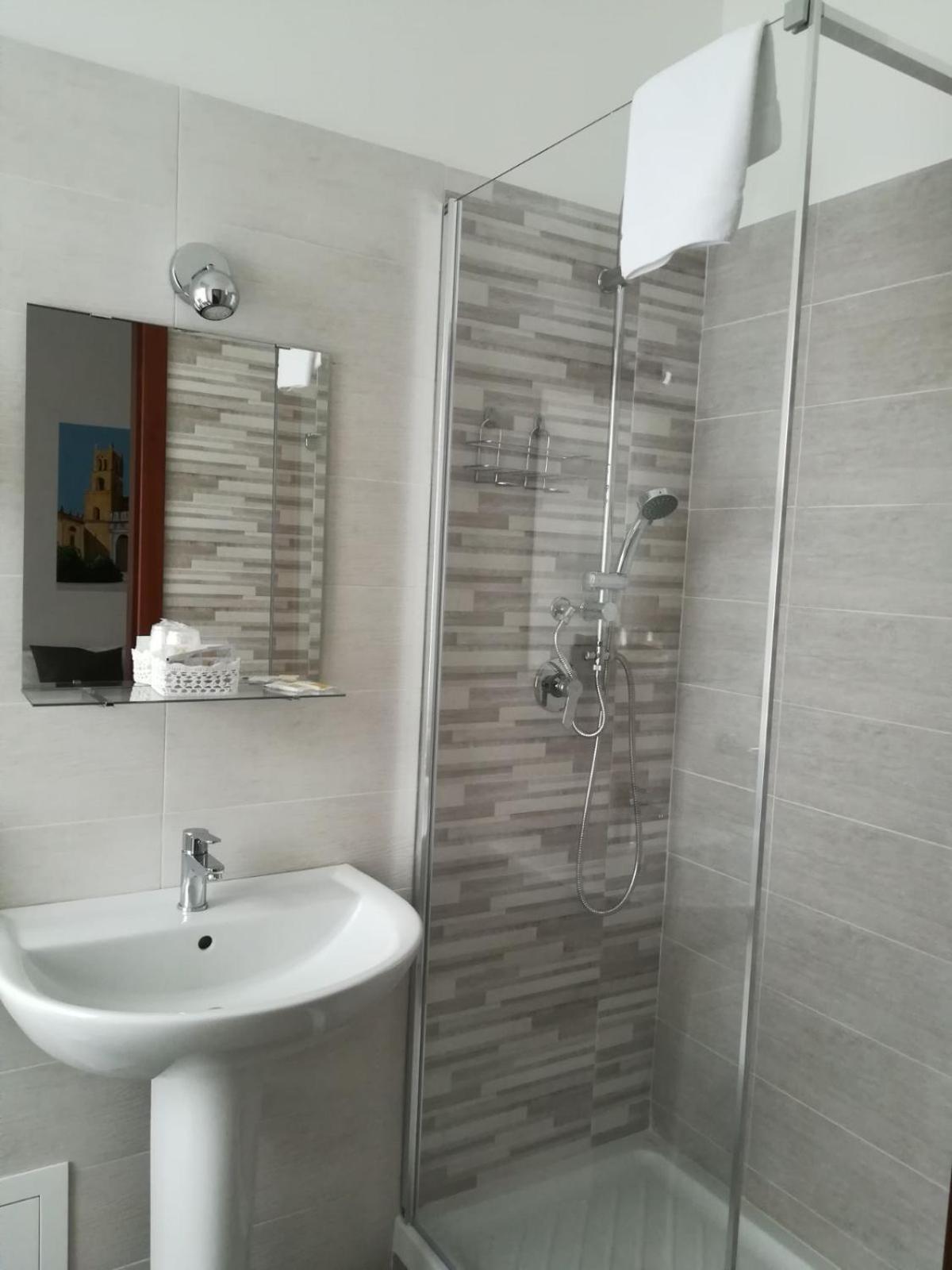 Hotel Elite Palermo Centro - Photo 64