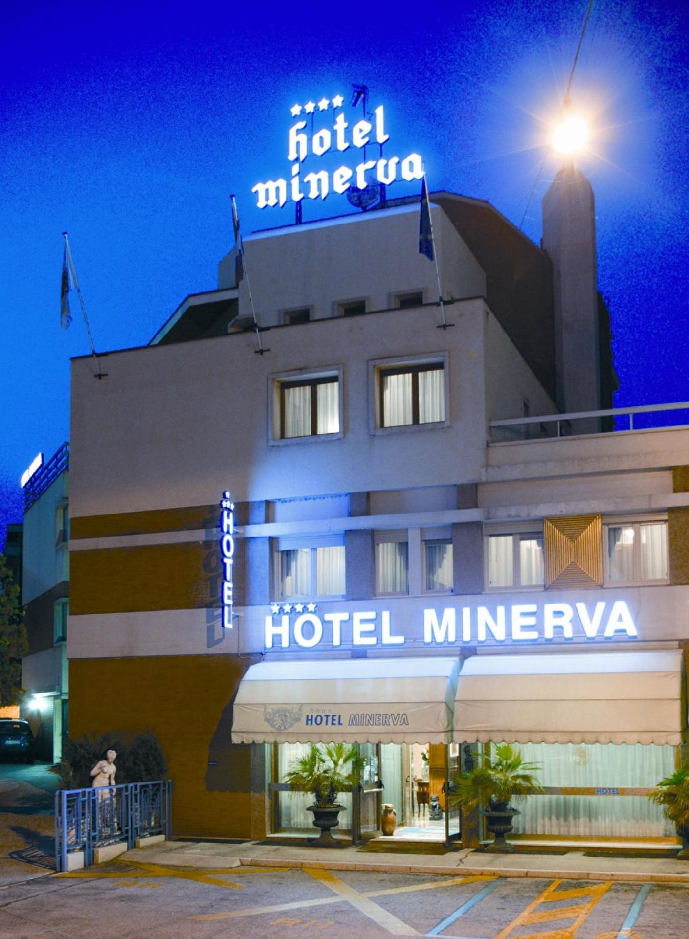 Hotel Minerva - Photo 116