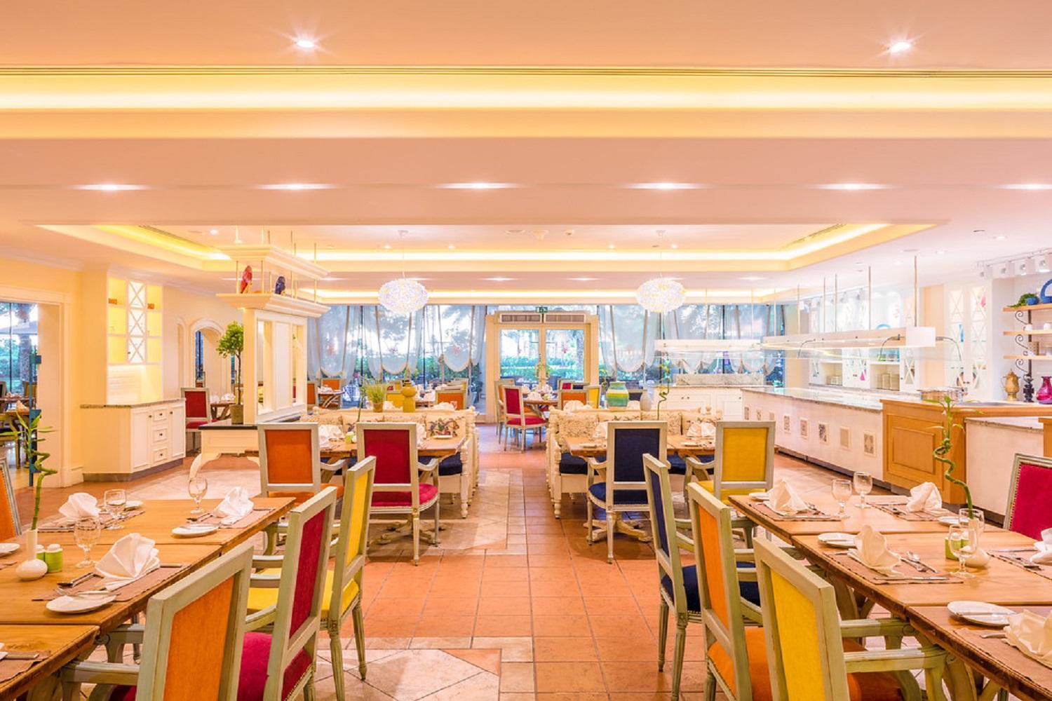 Coral Beach Resort Sharjah - Photo 34