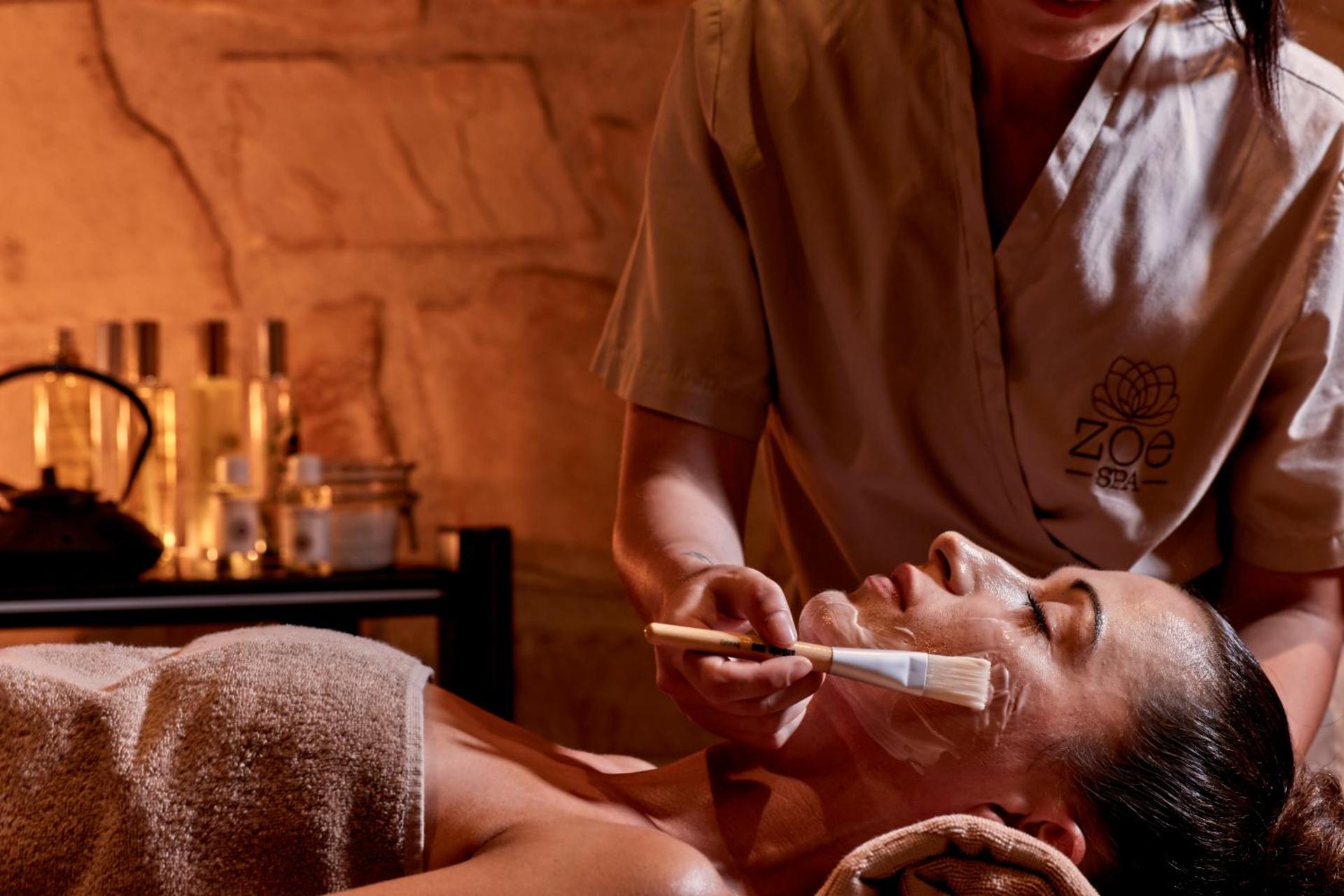 Kouros Hotel & Suites - Photo 95