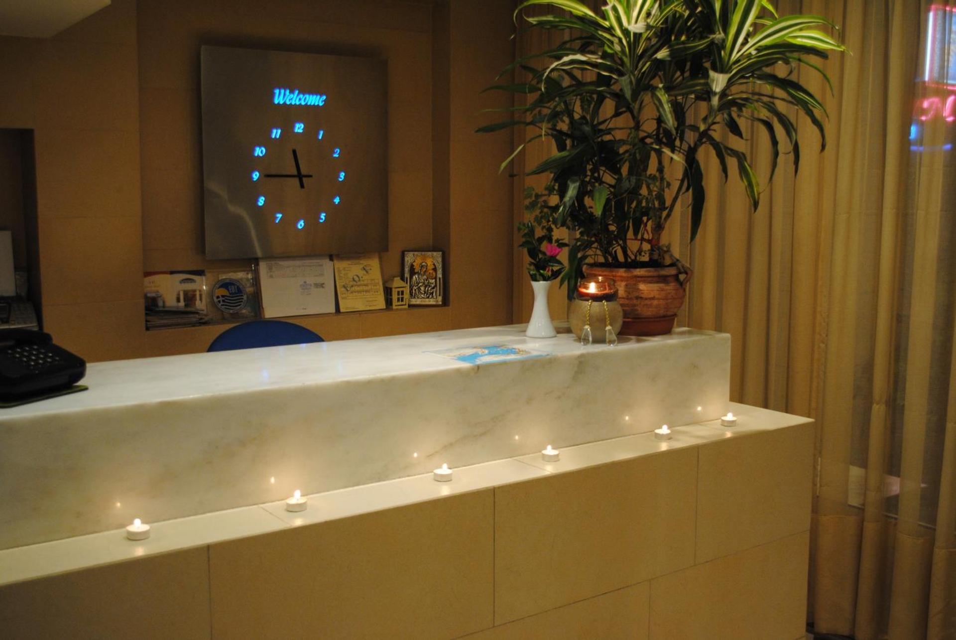 Hotel Ideal - Photo 29