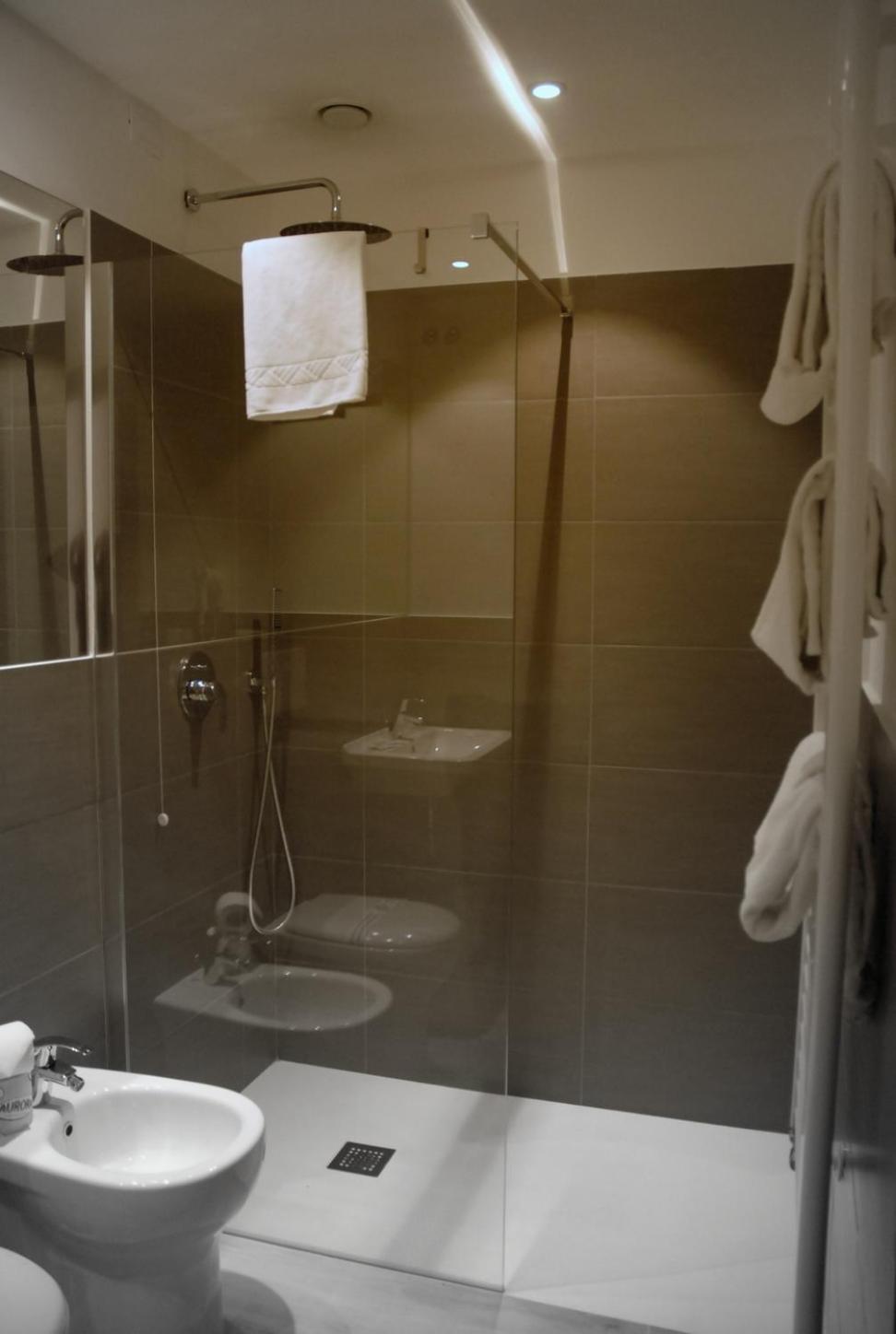 Hotel Sonia - Photo 30