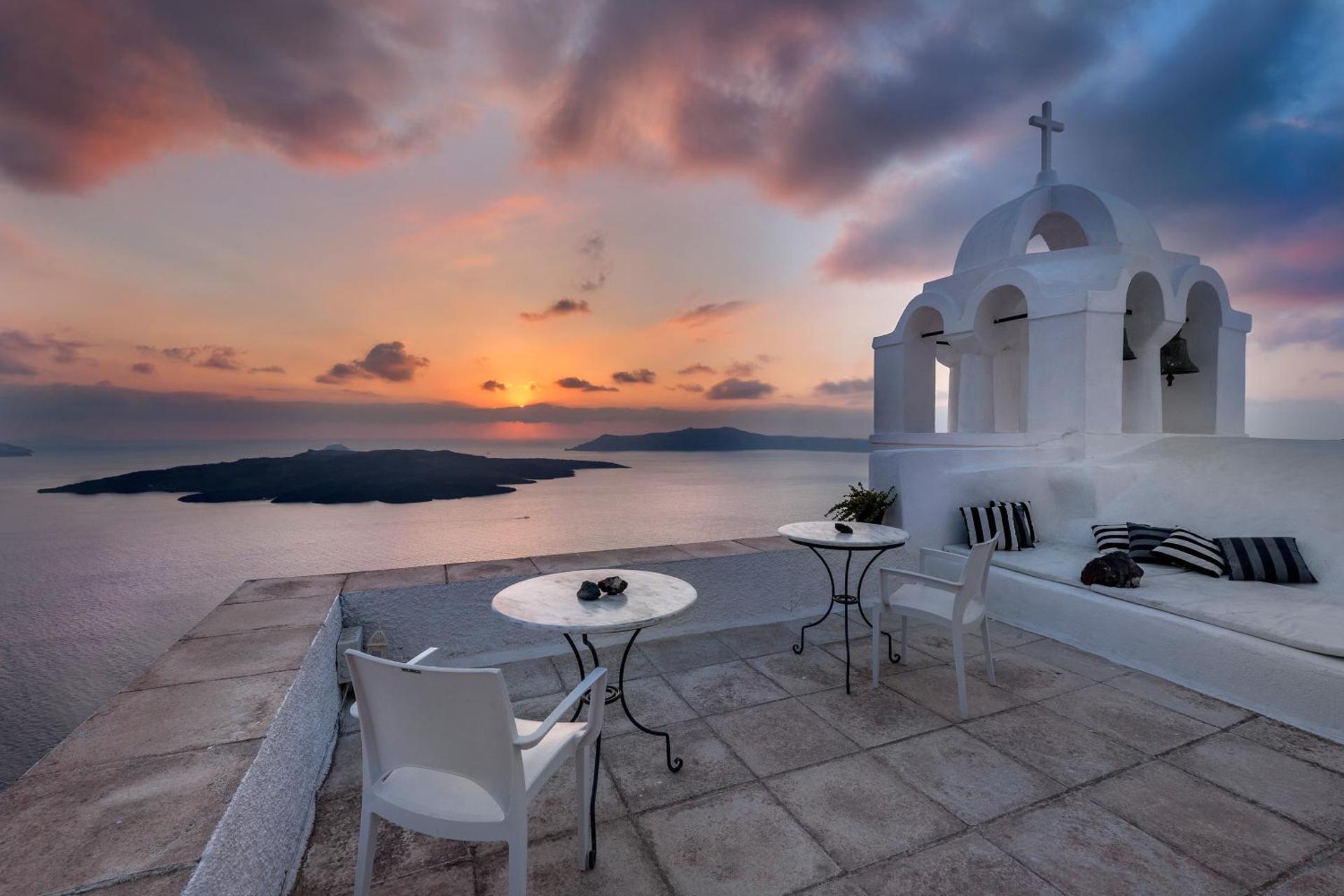 Authentic Santorinia Residence