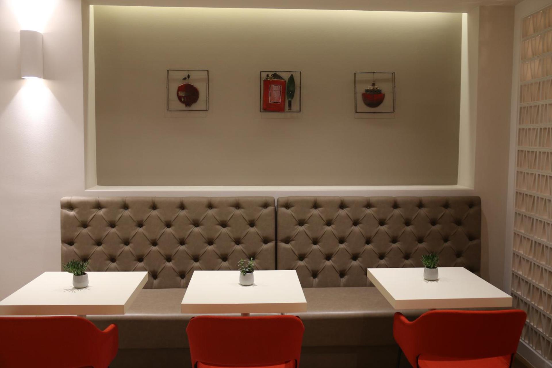 Sweet Home Hotel - Photo 31