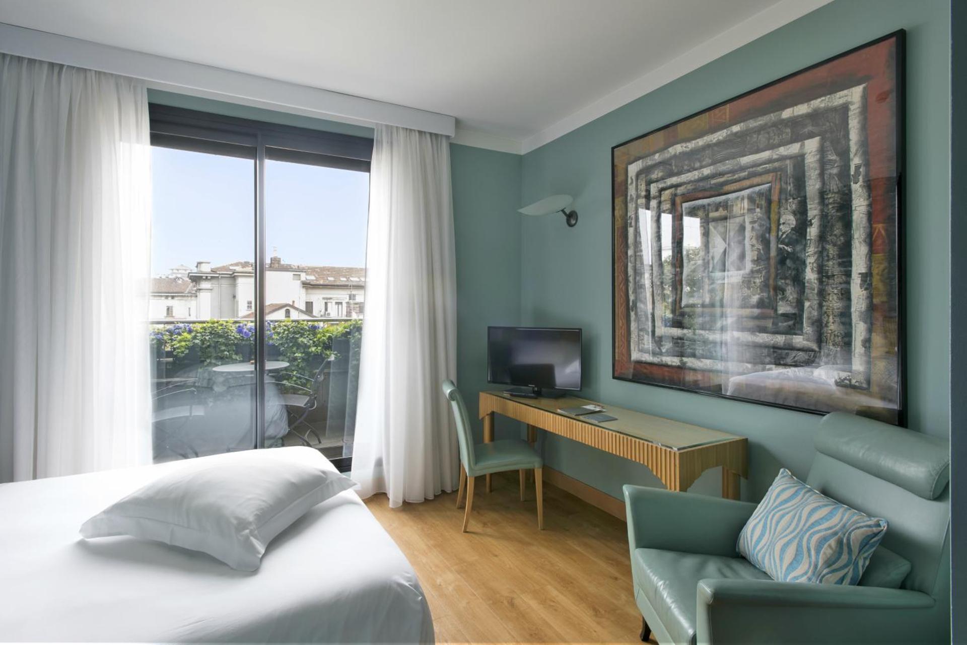 Hotel Spadari Al Duomo - Photo 31