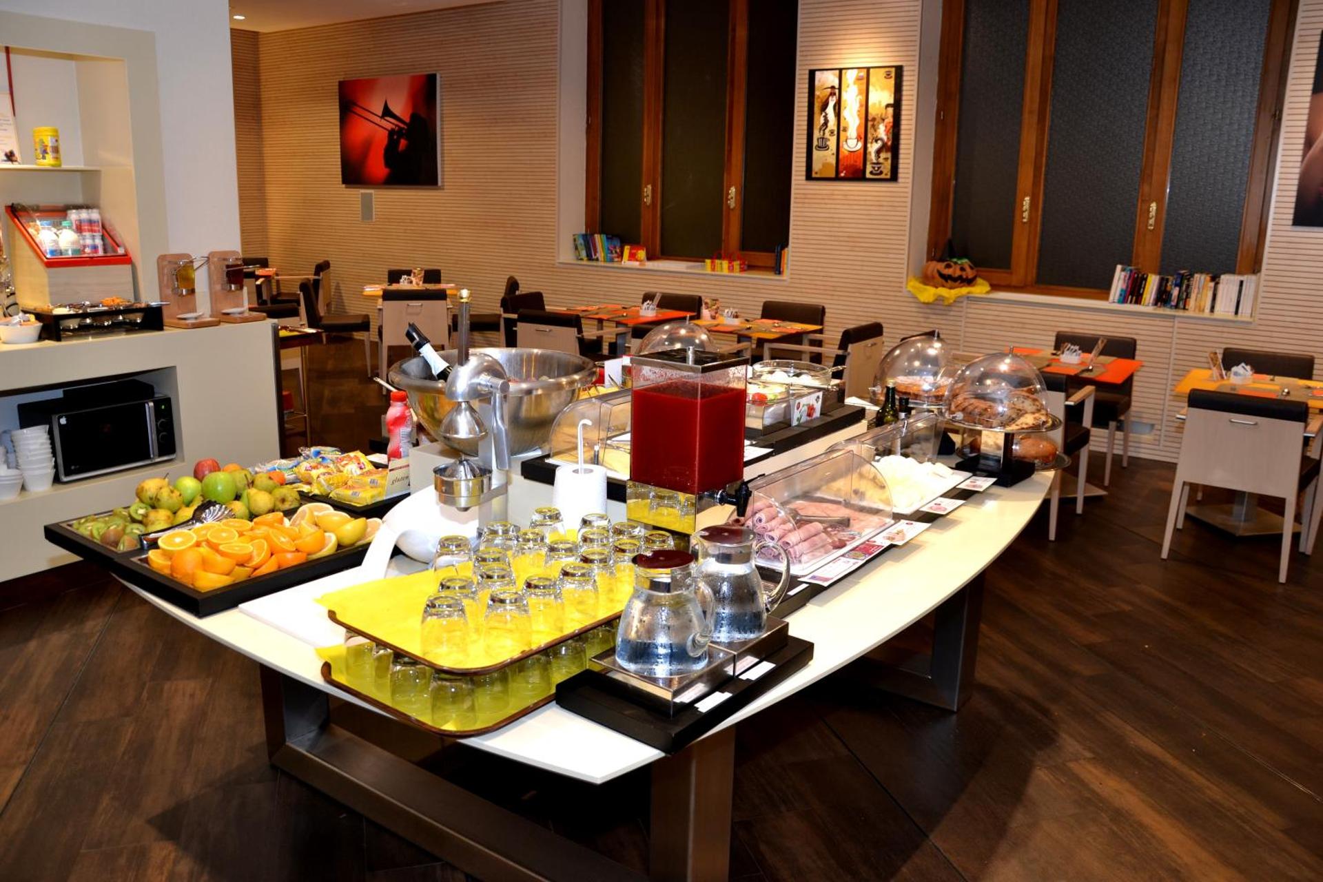 Best Western Plus City Hotel - Photo 80