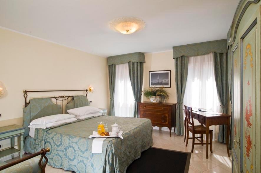 La Locandiera - Photo 25