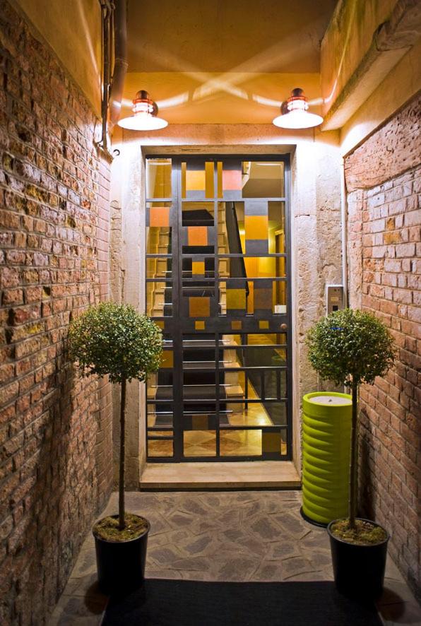 La Locandiera - Photo 2