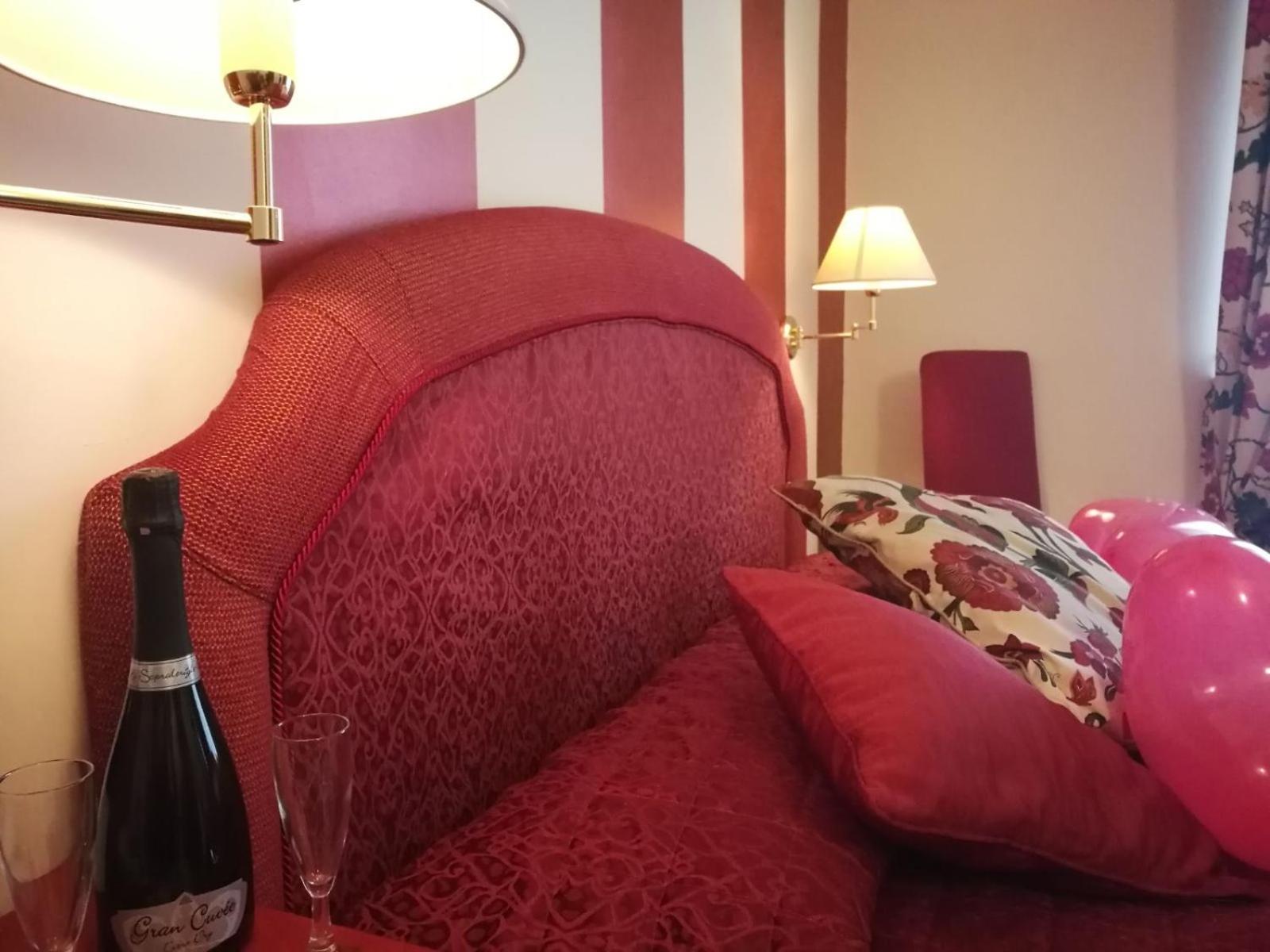 Hotel La Luna - Photo 81