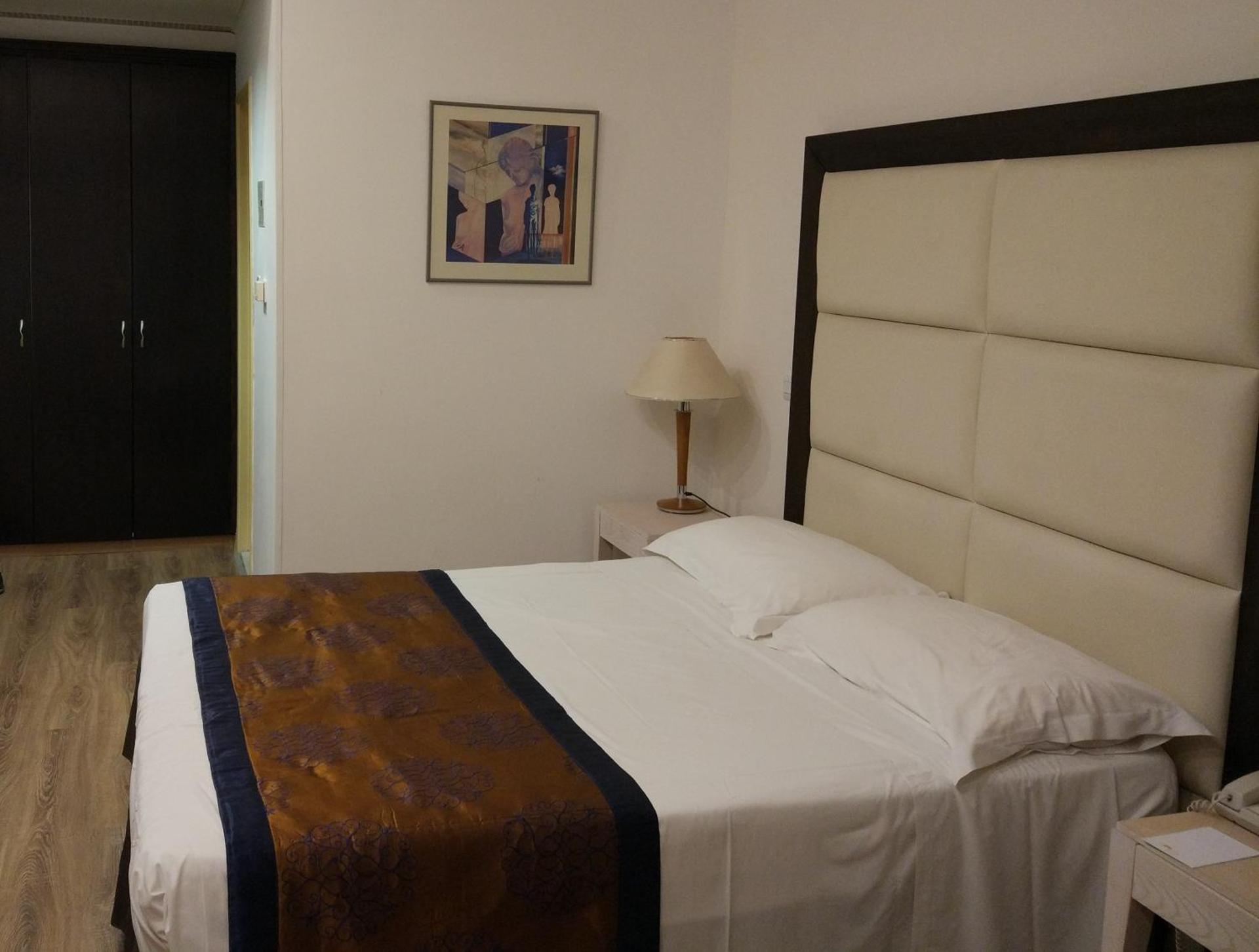 Castelli Hotel Nicosia - Photo 42