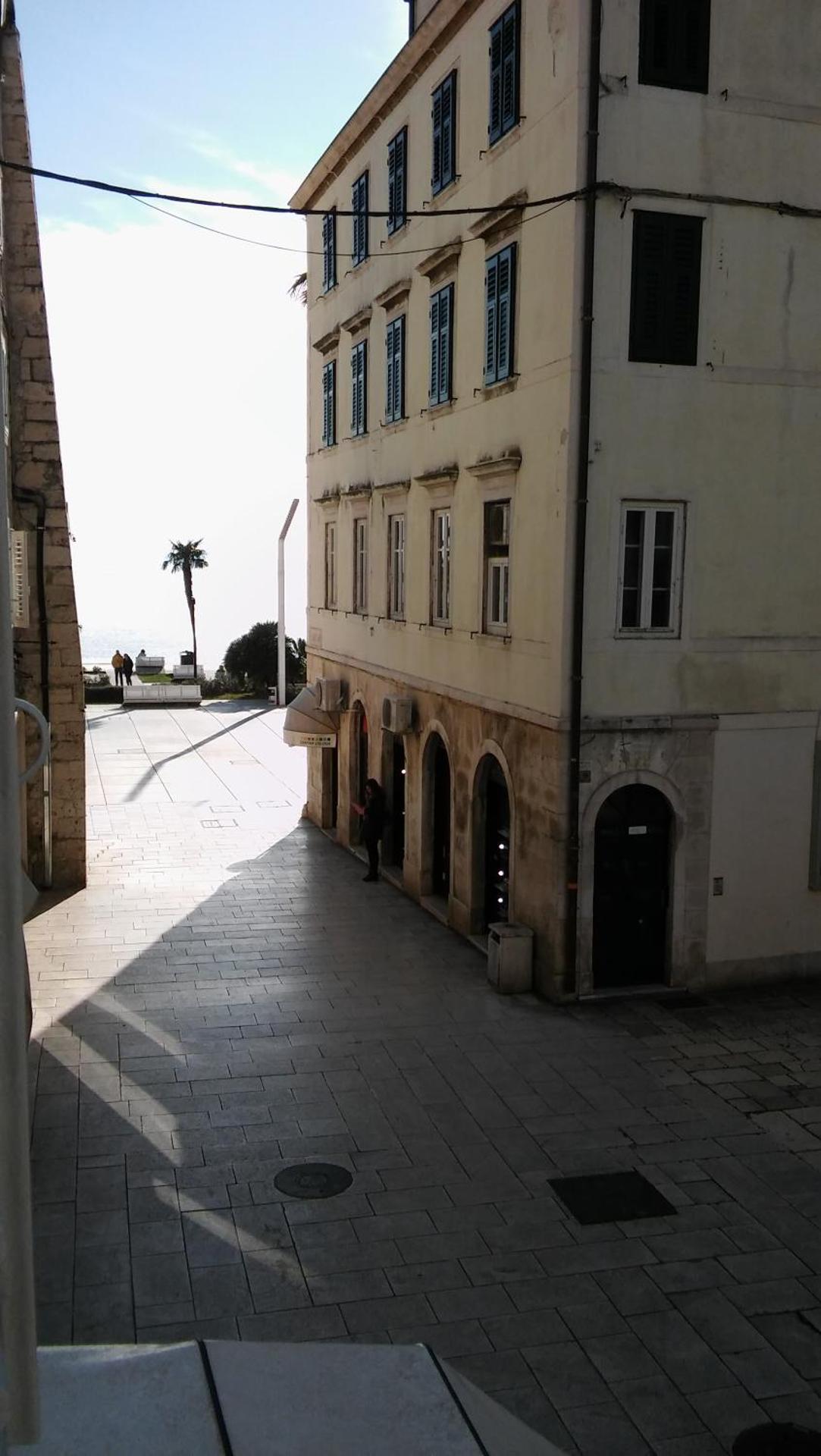 Old Town Suites - Photo 3