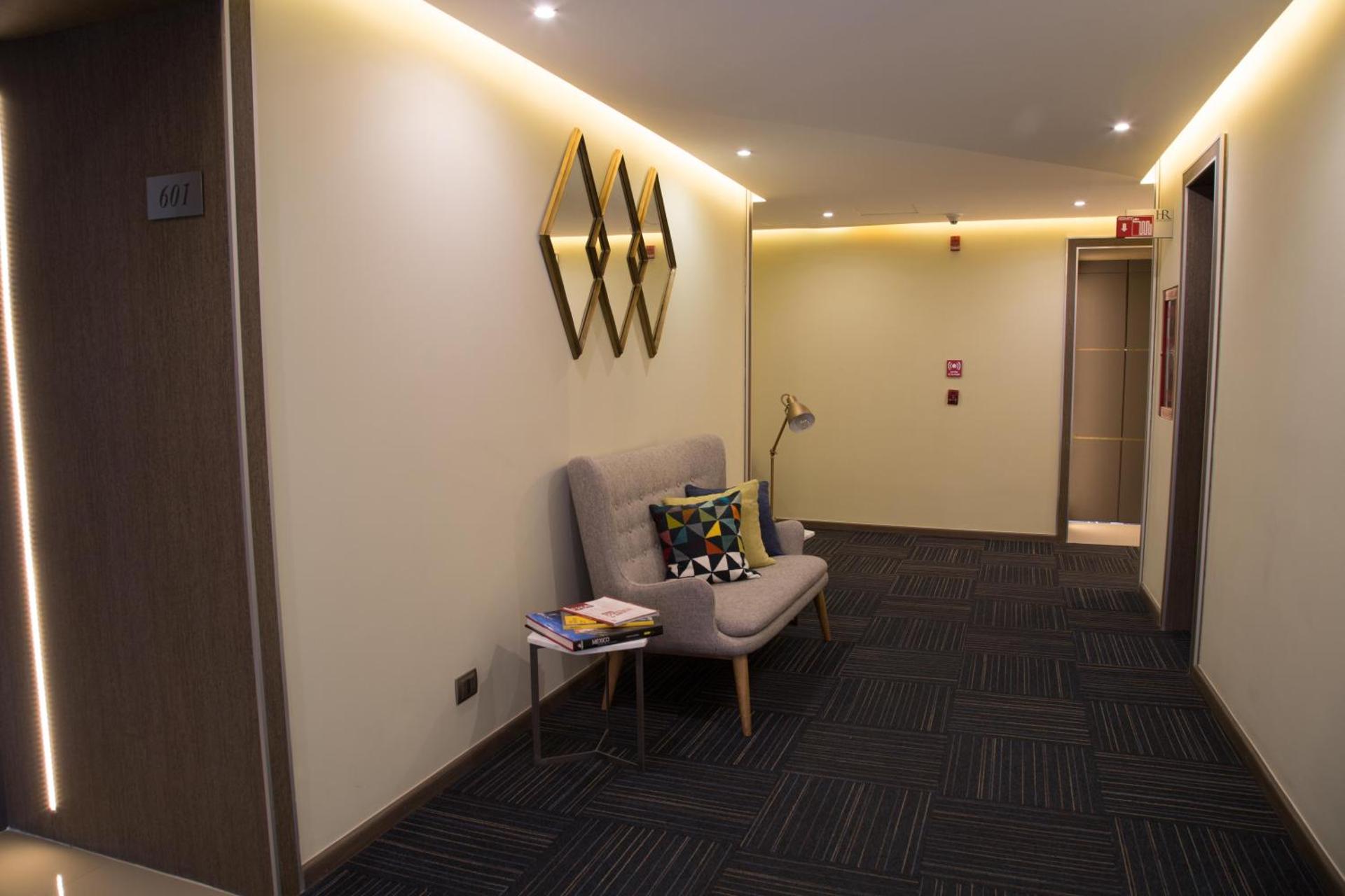 Hotel Riazor Aeropuerto - Photo 23