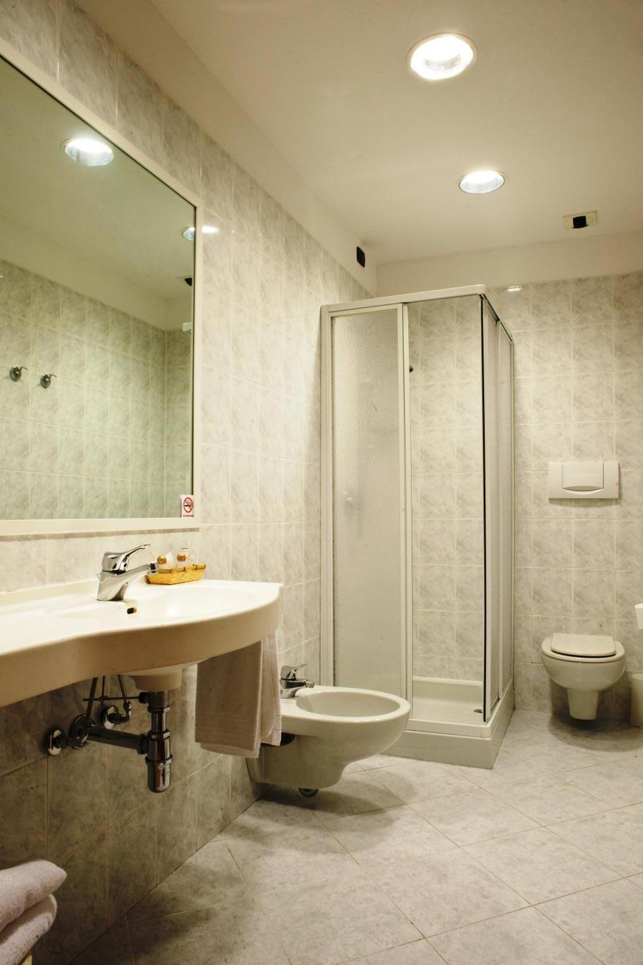 LVG Hotel Collection - Gardenia - Photo 21