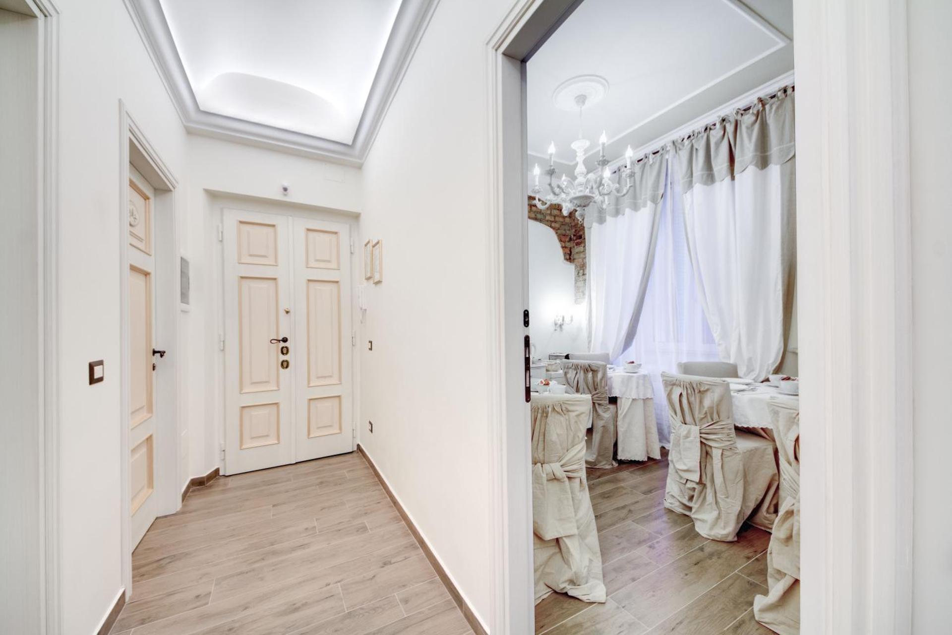 Lunaria Suites Rome Vaticano - Photo 15