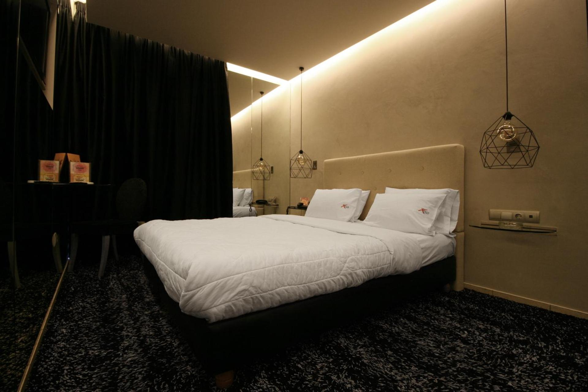 X Dream Hotel-Adults Only - Photo 14