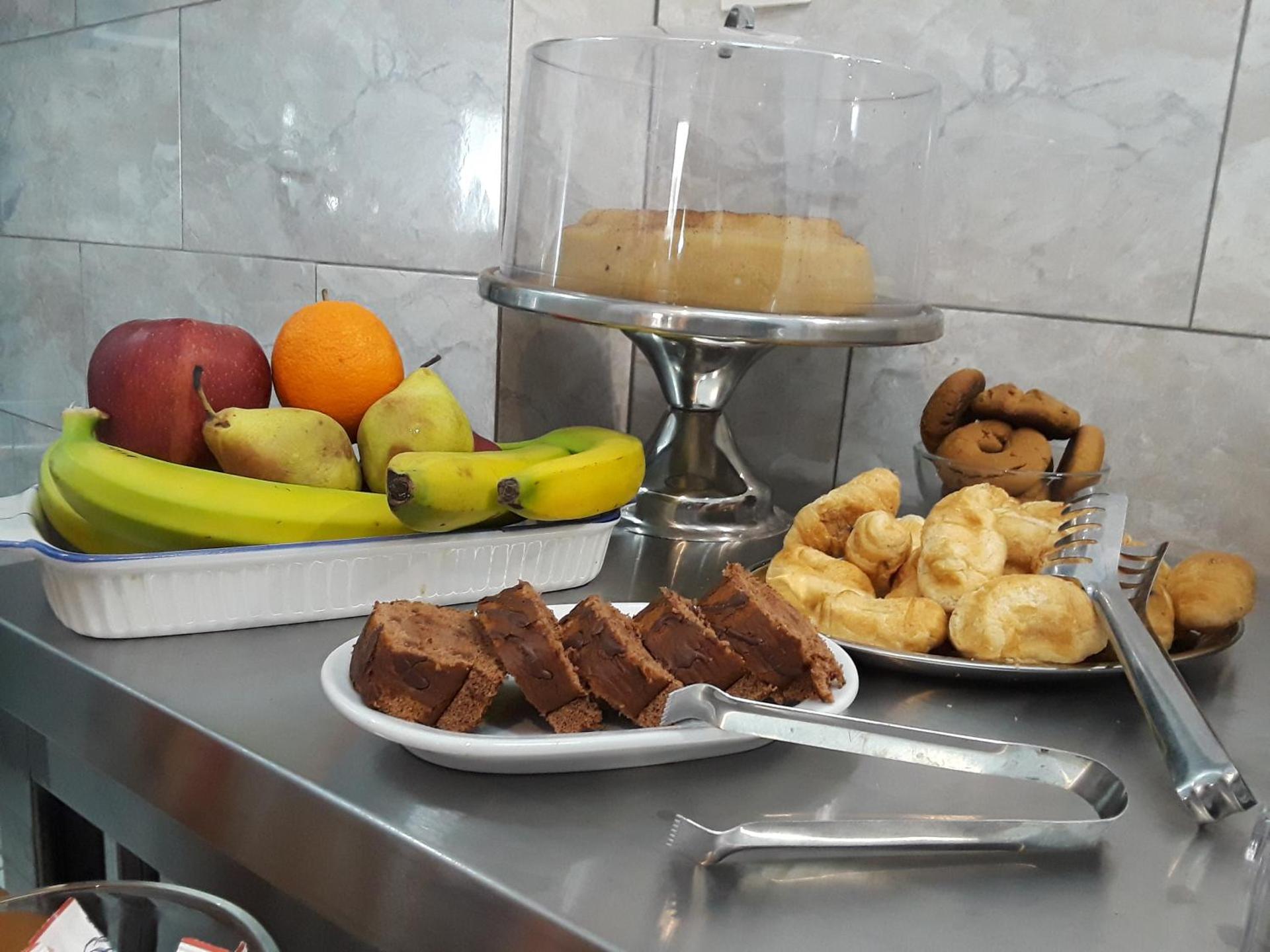 Hotel Asteria - Photo 9