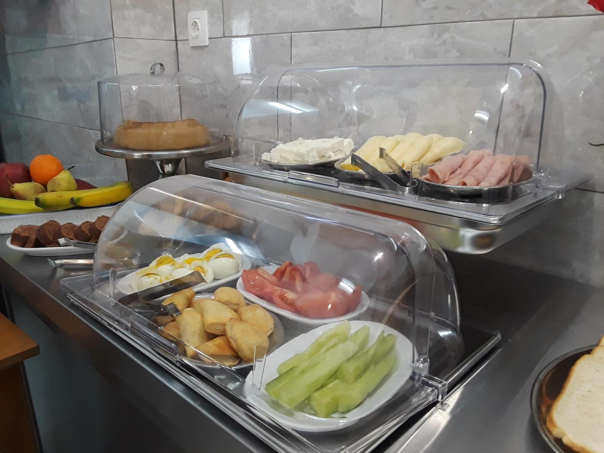 Hotel Asteria - Photo 10