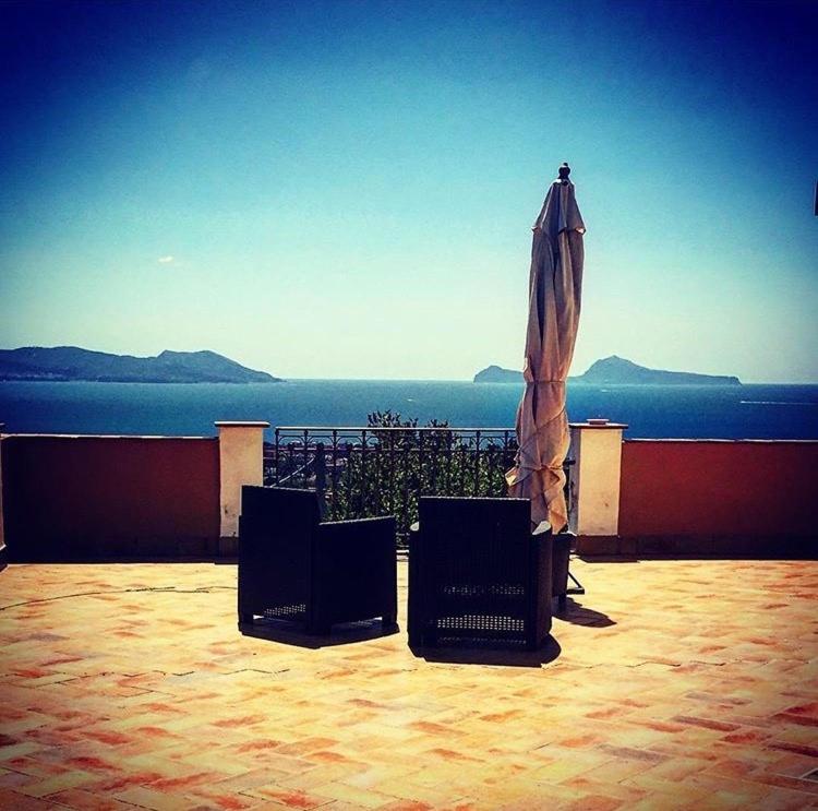 Suite with Sea View - Photo 2