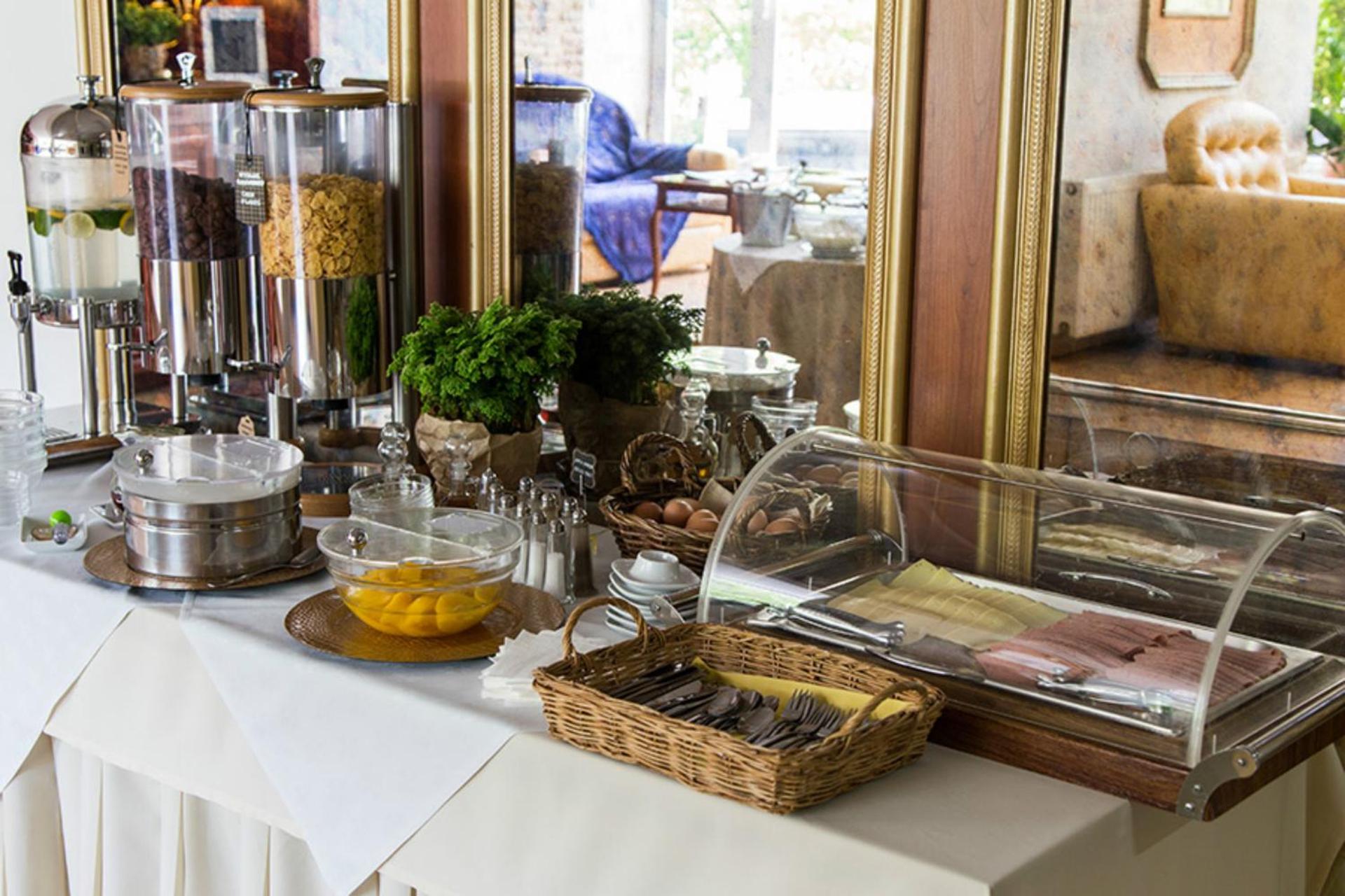 Alexios Hotel - Photo 35