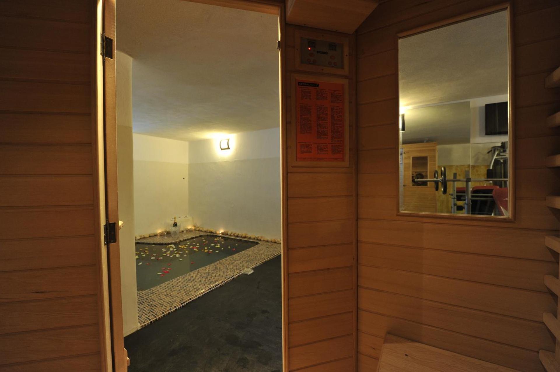 Aphrodite Boutique Hotel - Photo 121