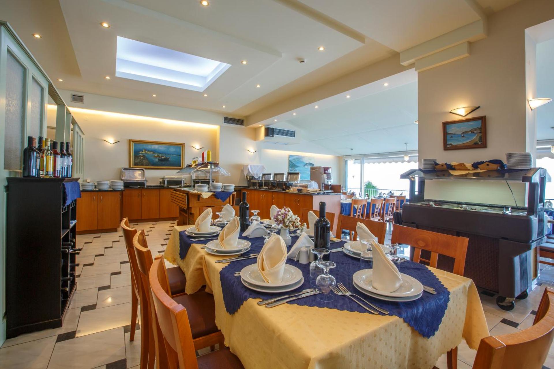 Hotel Tolo - Photo 30