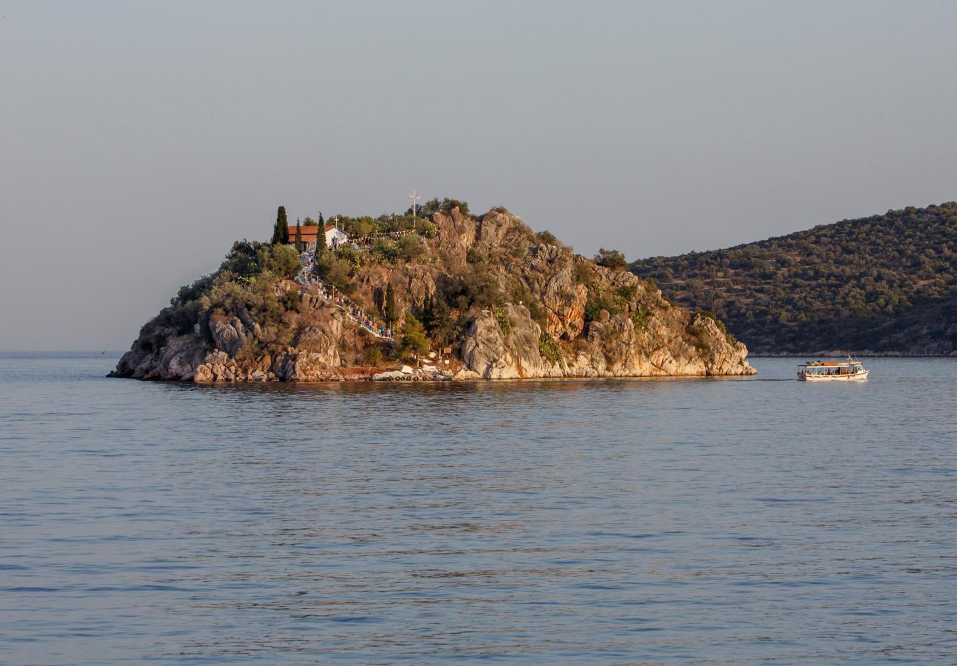 Hotel Tolo - Photo 42