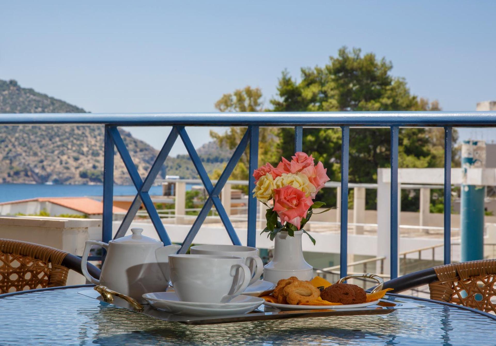 Hotel Tolo - Photo 45