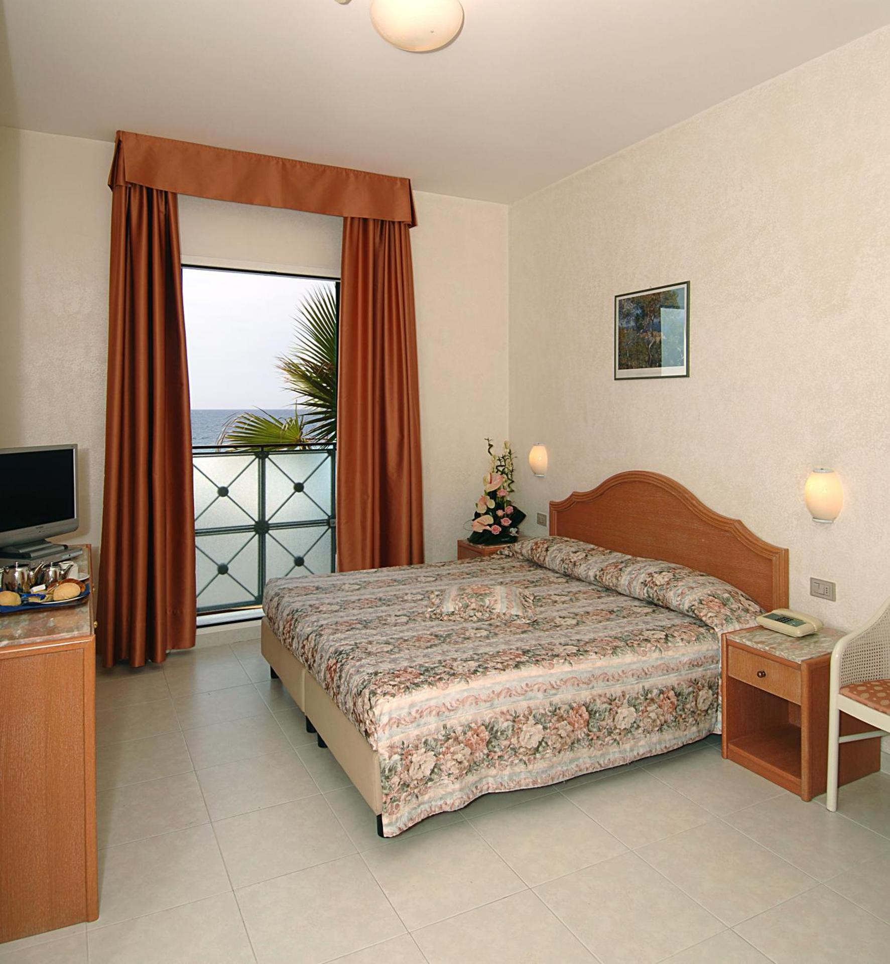 Hotel Piccolo Lido - Photo 12