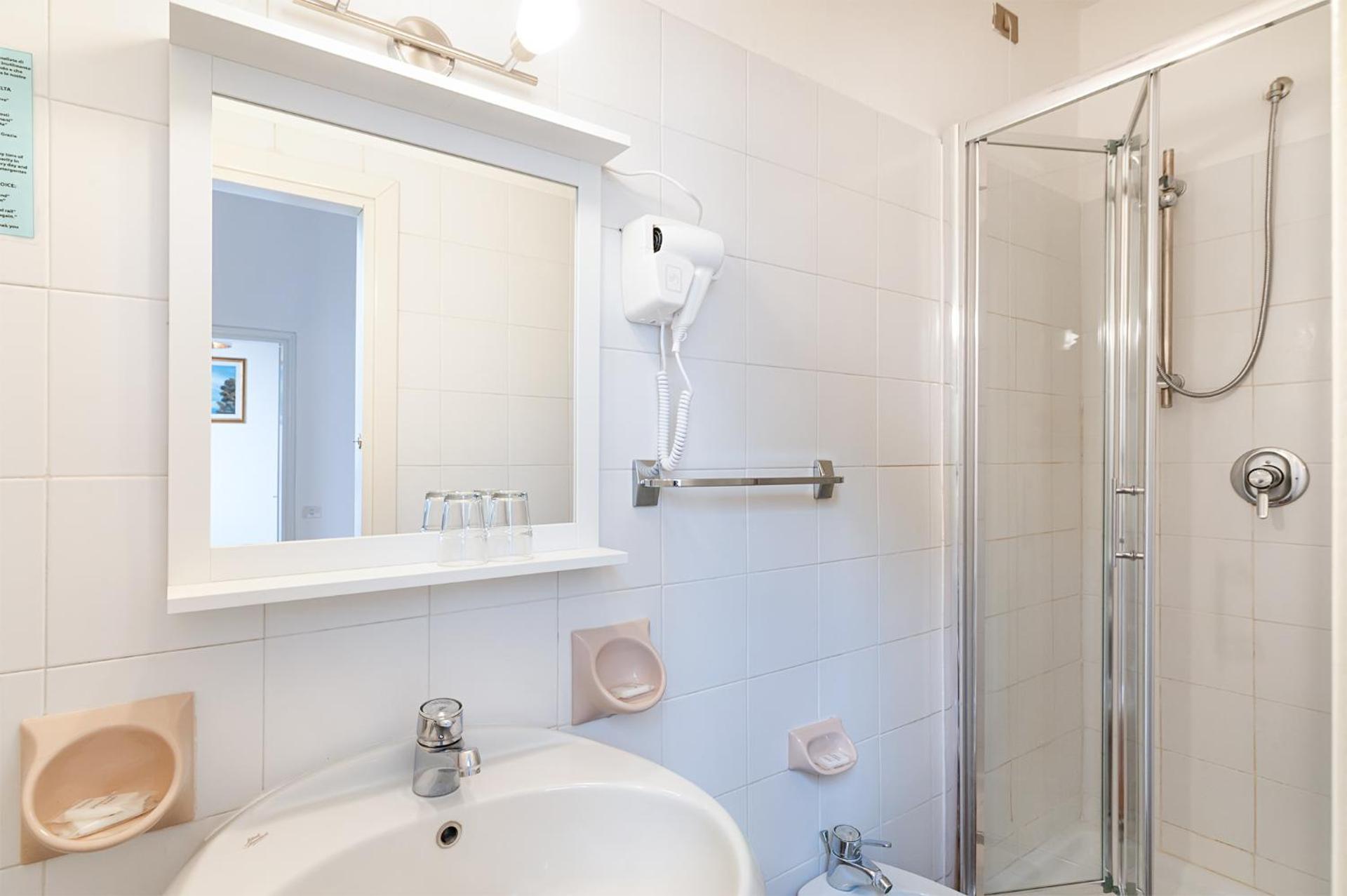 Hotel St. James - Photo 50