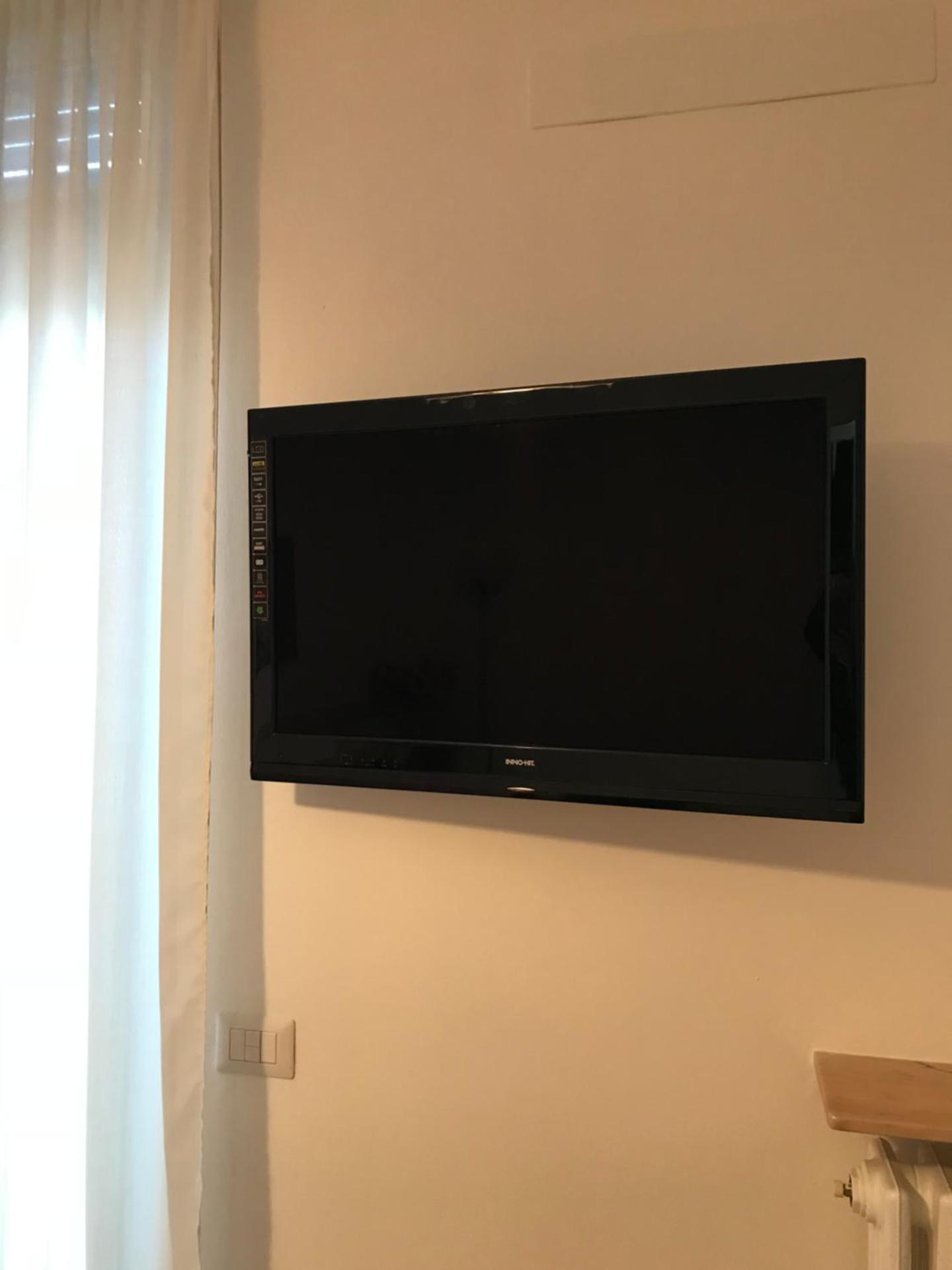 B&B Magenta - Photo 11