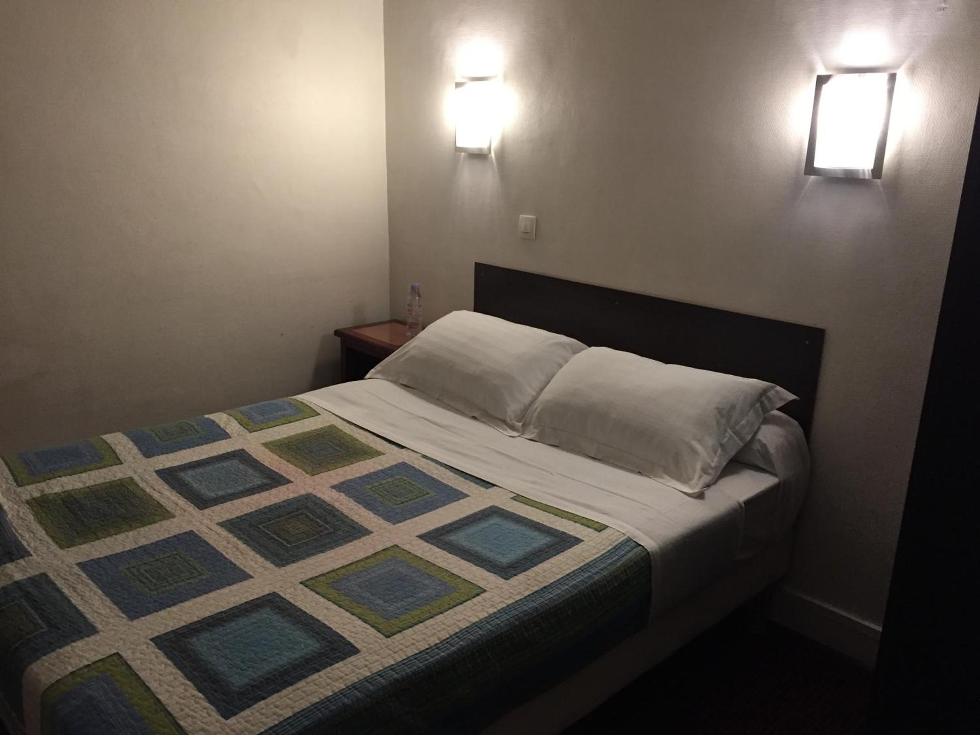 Hotel Chevallier - Photo 21