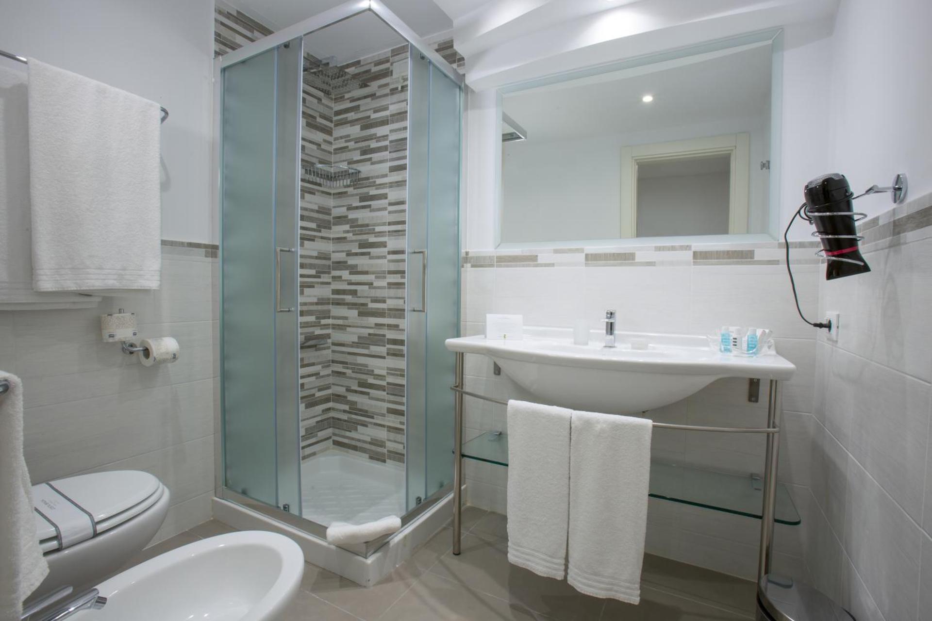 Grand Hotel Costa Brada - Photo 23