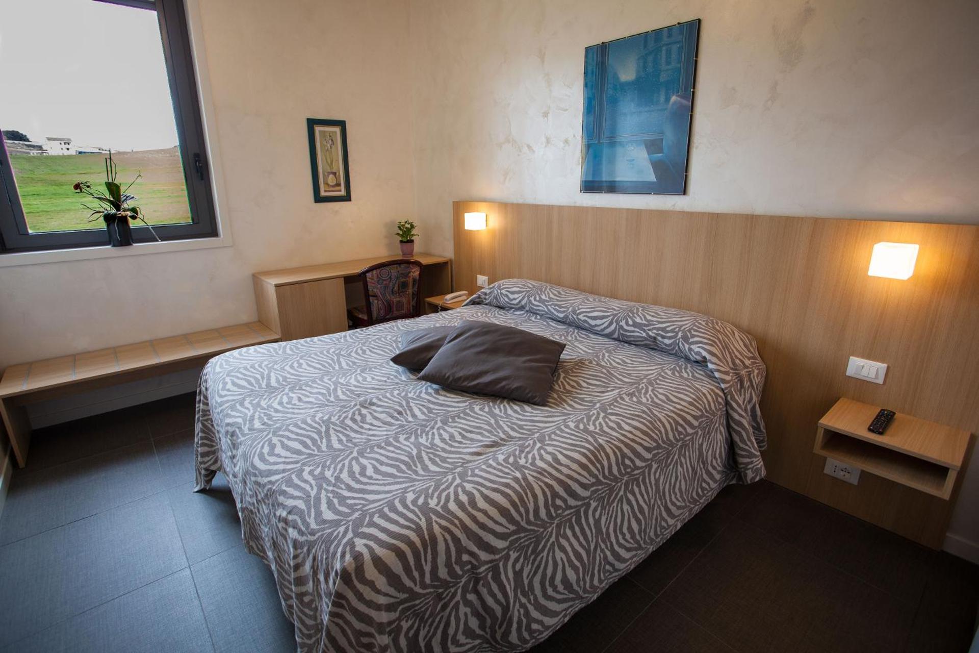 Hotel La Tavernetta - Photo 59