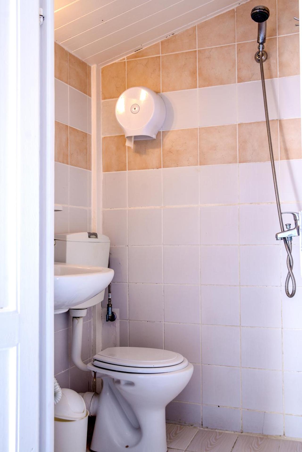 Paradise Beach Camping - Adults Only - Photo 41