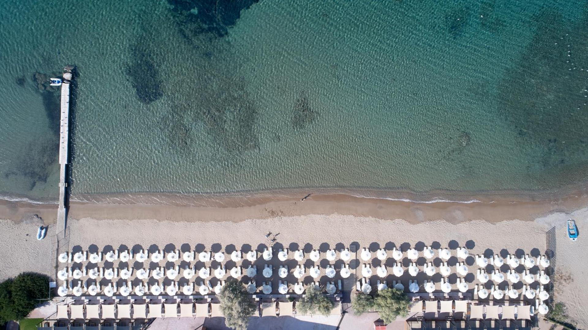 Aegeon Beach Hotel - Photo 69