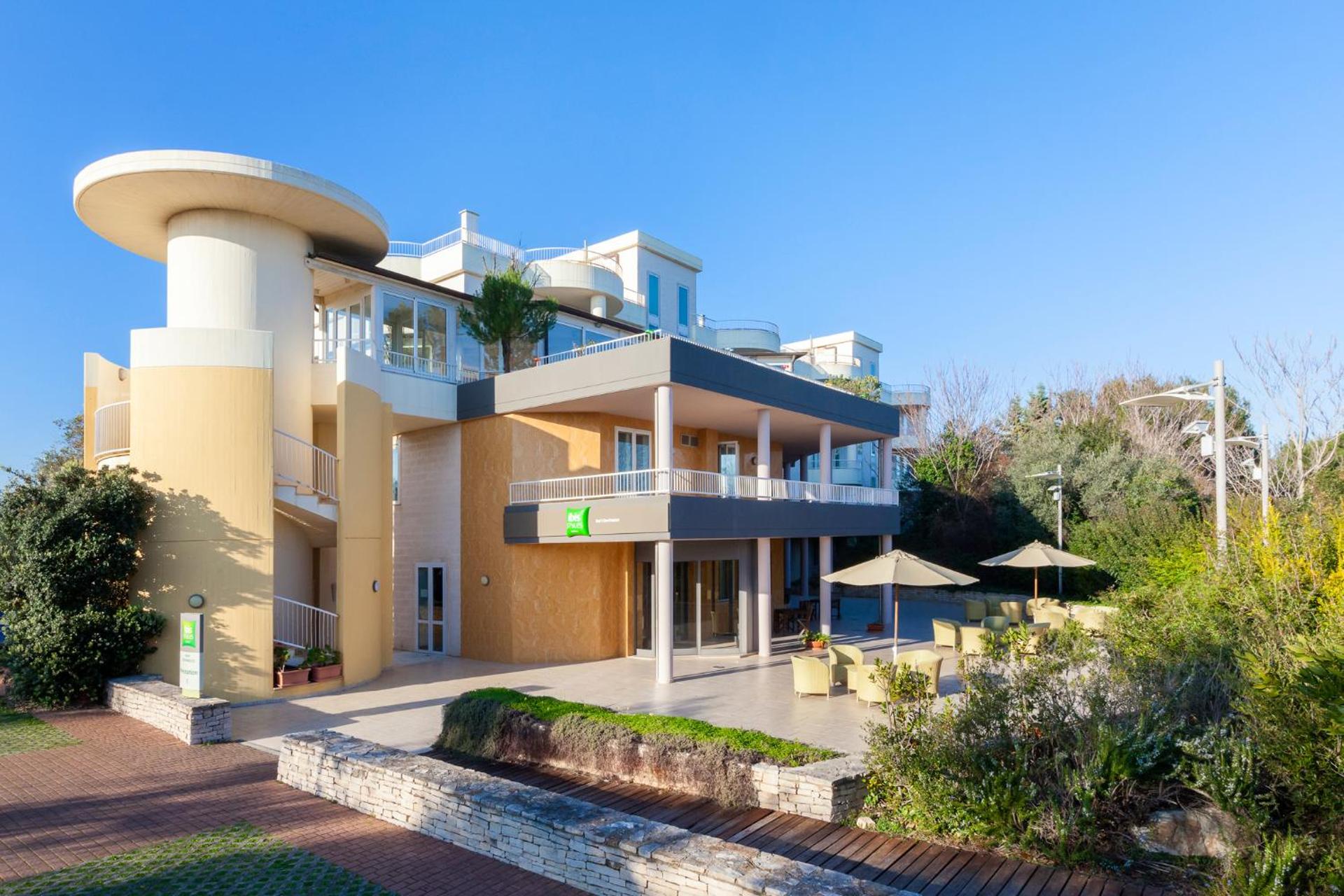 Ibis Styles Bari Giovinazzo - Photo 11