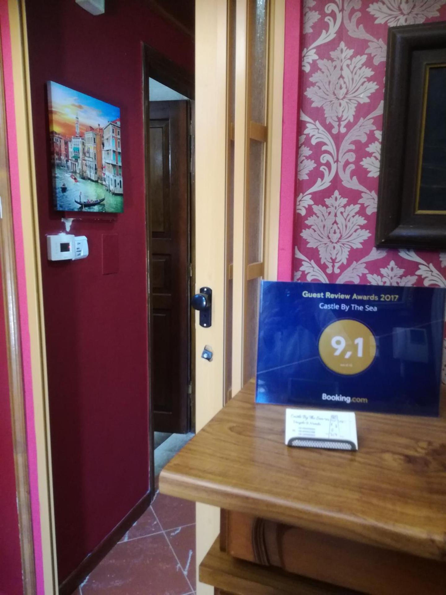 Castle By The Sea - Photo 92