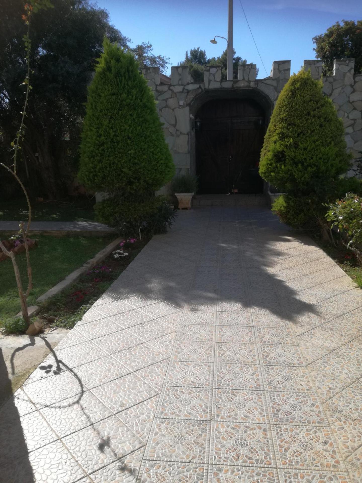 Castle By The Sea - Photo 85