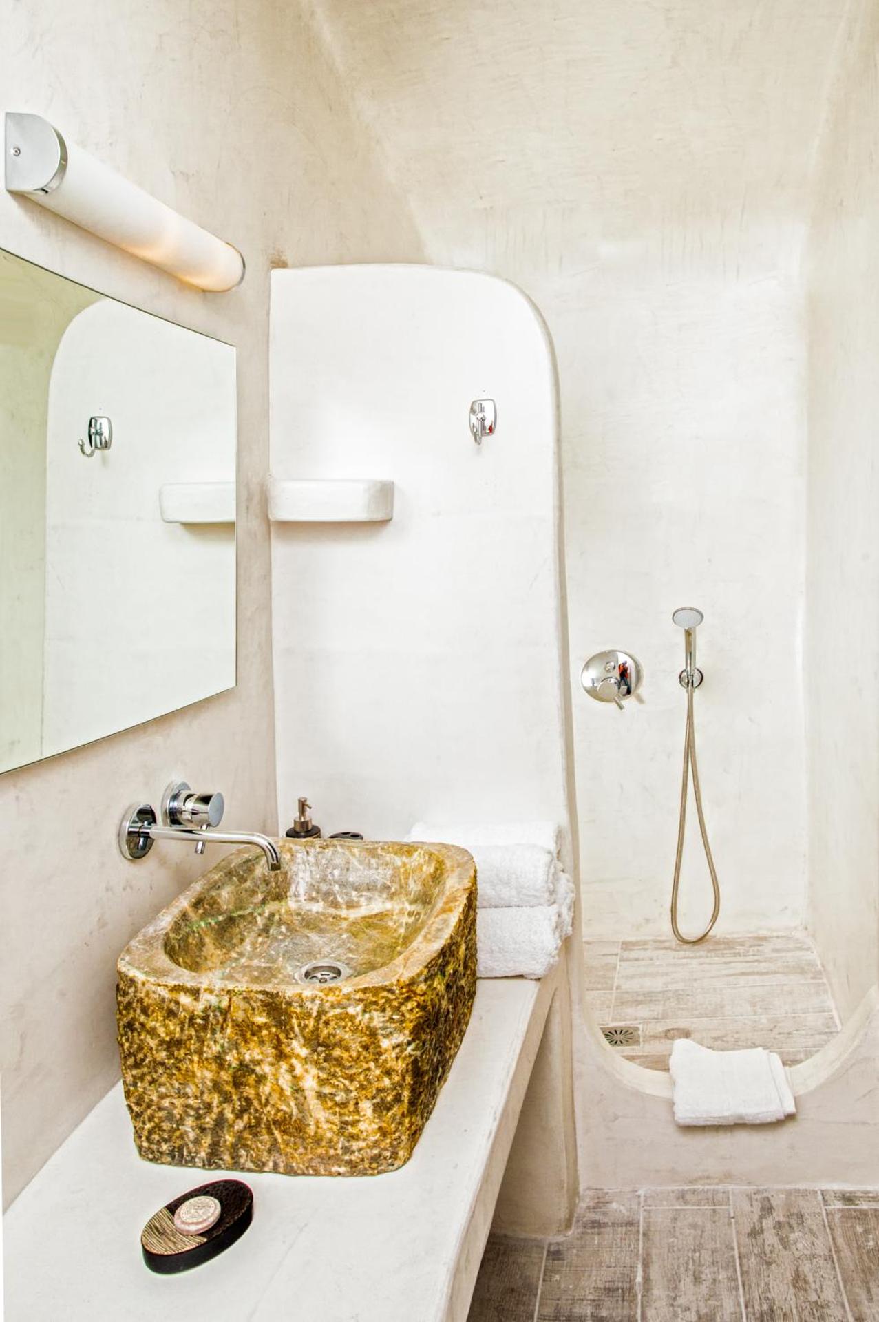 Spilies by Thireas - Photo 22