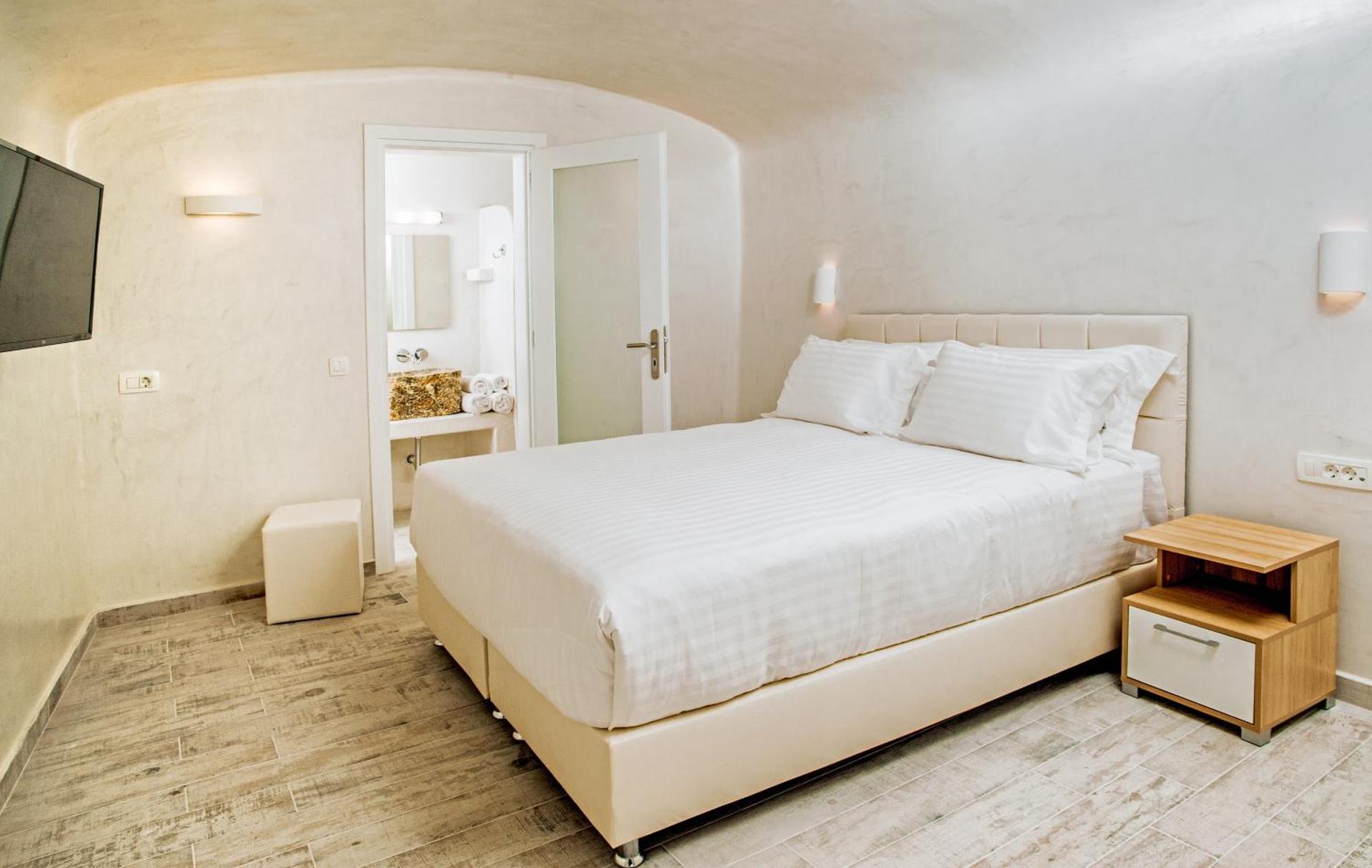 Spilies by Thireas - Photo 3