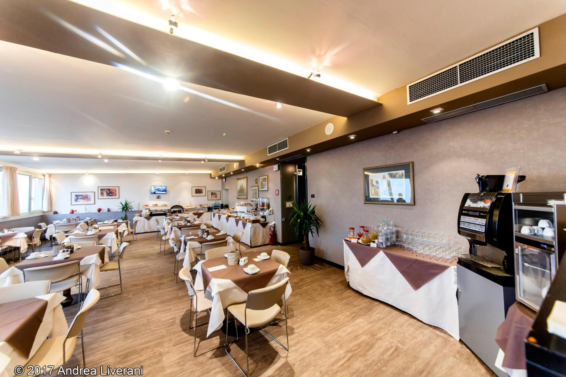 Hotel Donatello Imola - Photo 184