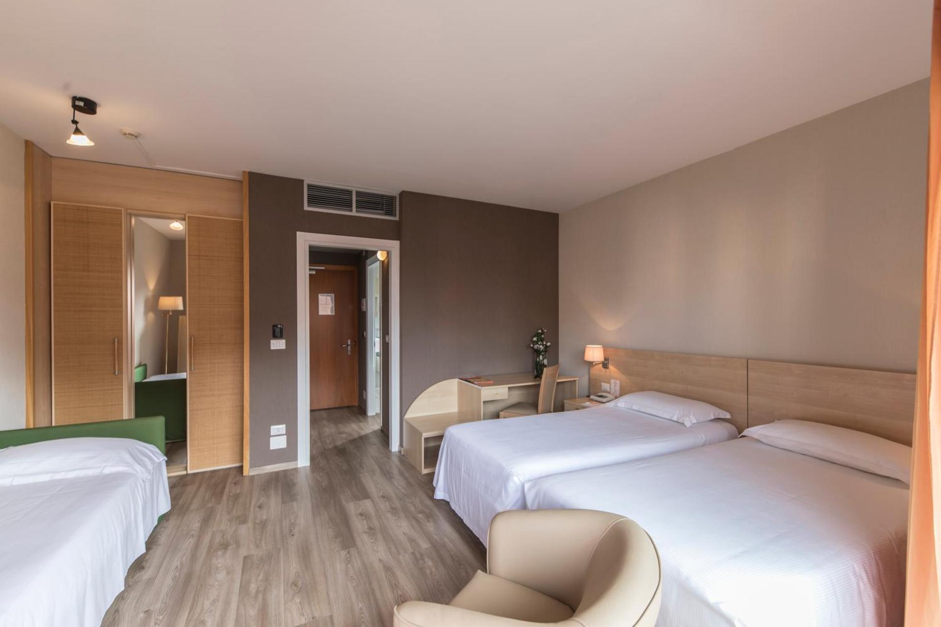 Hotel Donatello Imola - Photo 38