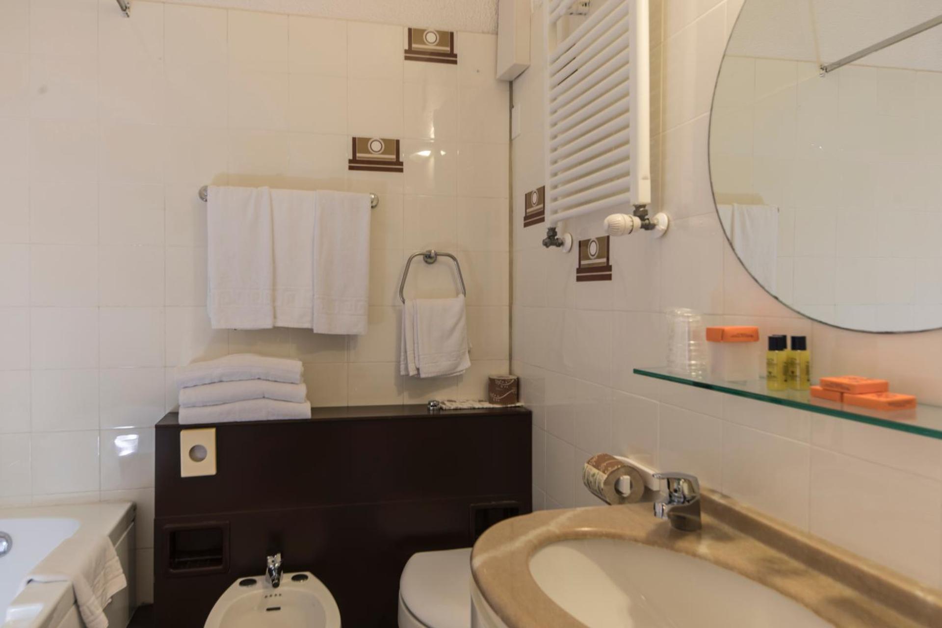 Hotel Donatello Imola - Photo 42