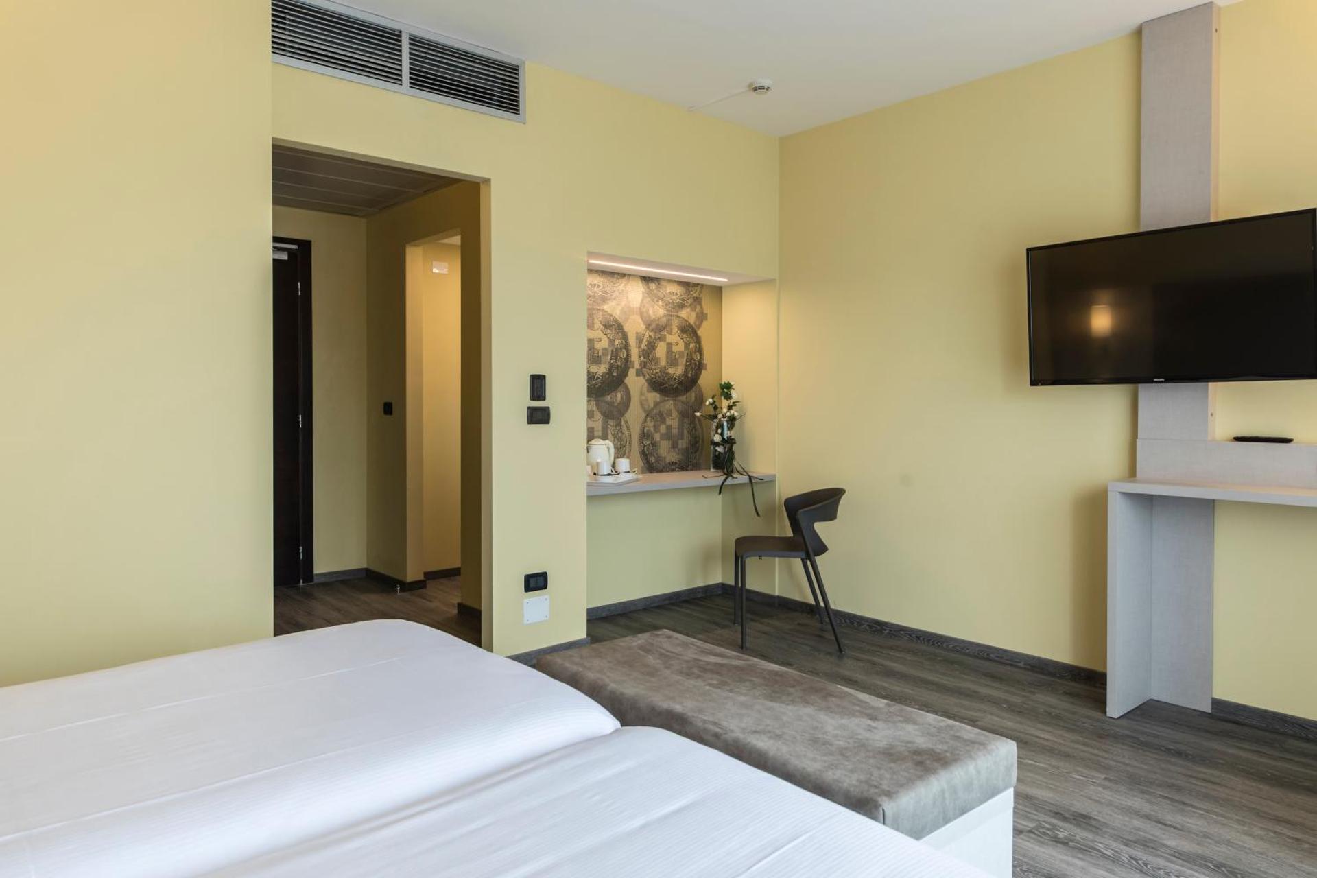 Hotel Donatello Imola - Photo 113