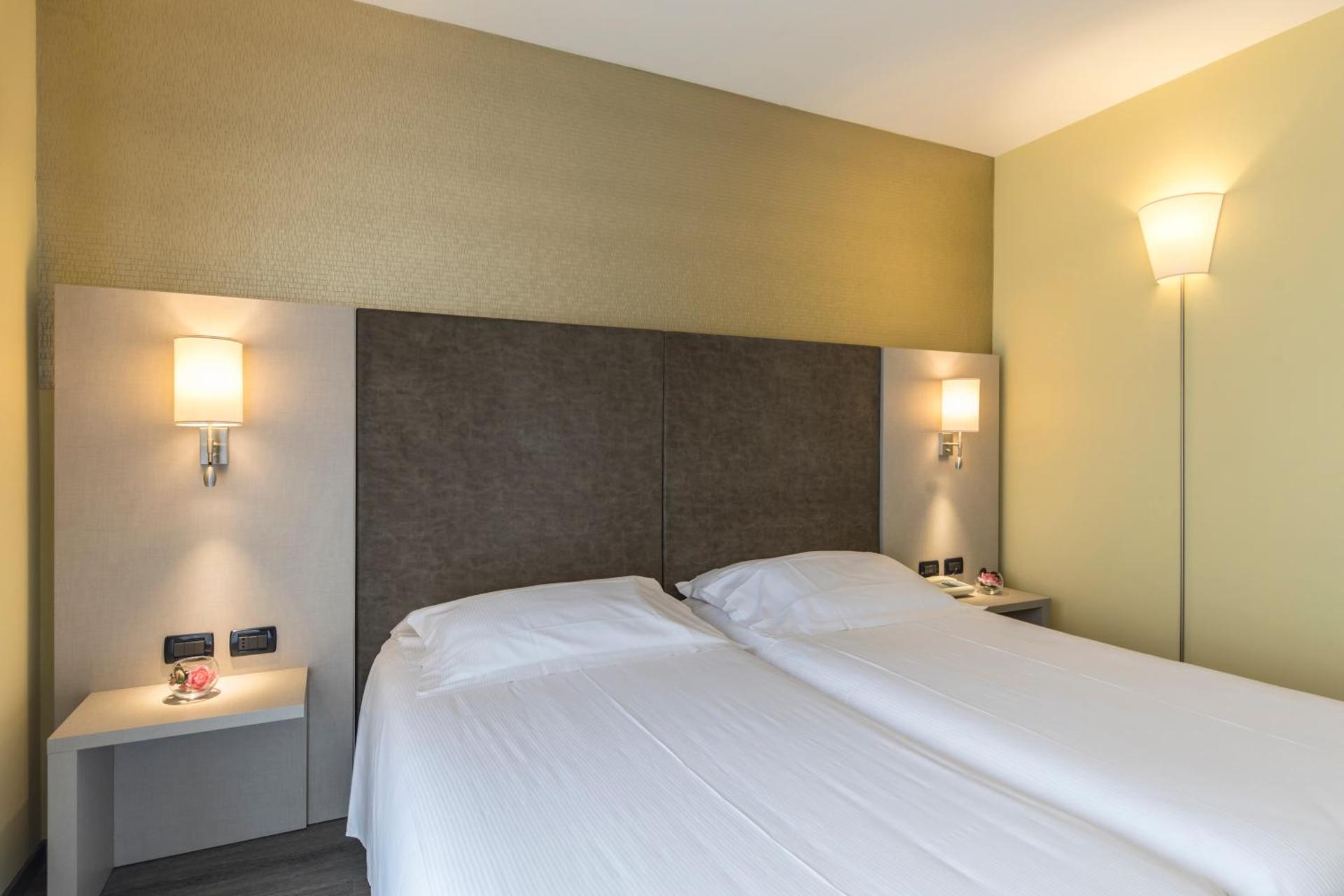 Hotel Donatello Imola - Photo 200