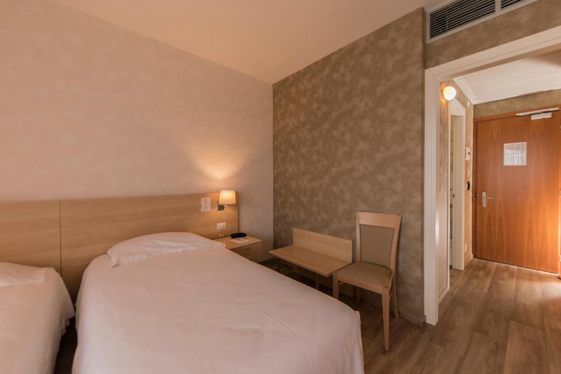 Hotel Donatello Imola - Photo 196