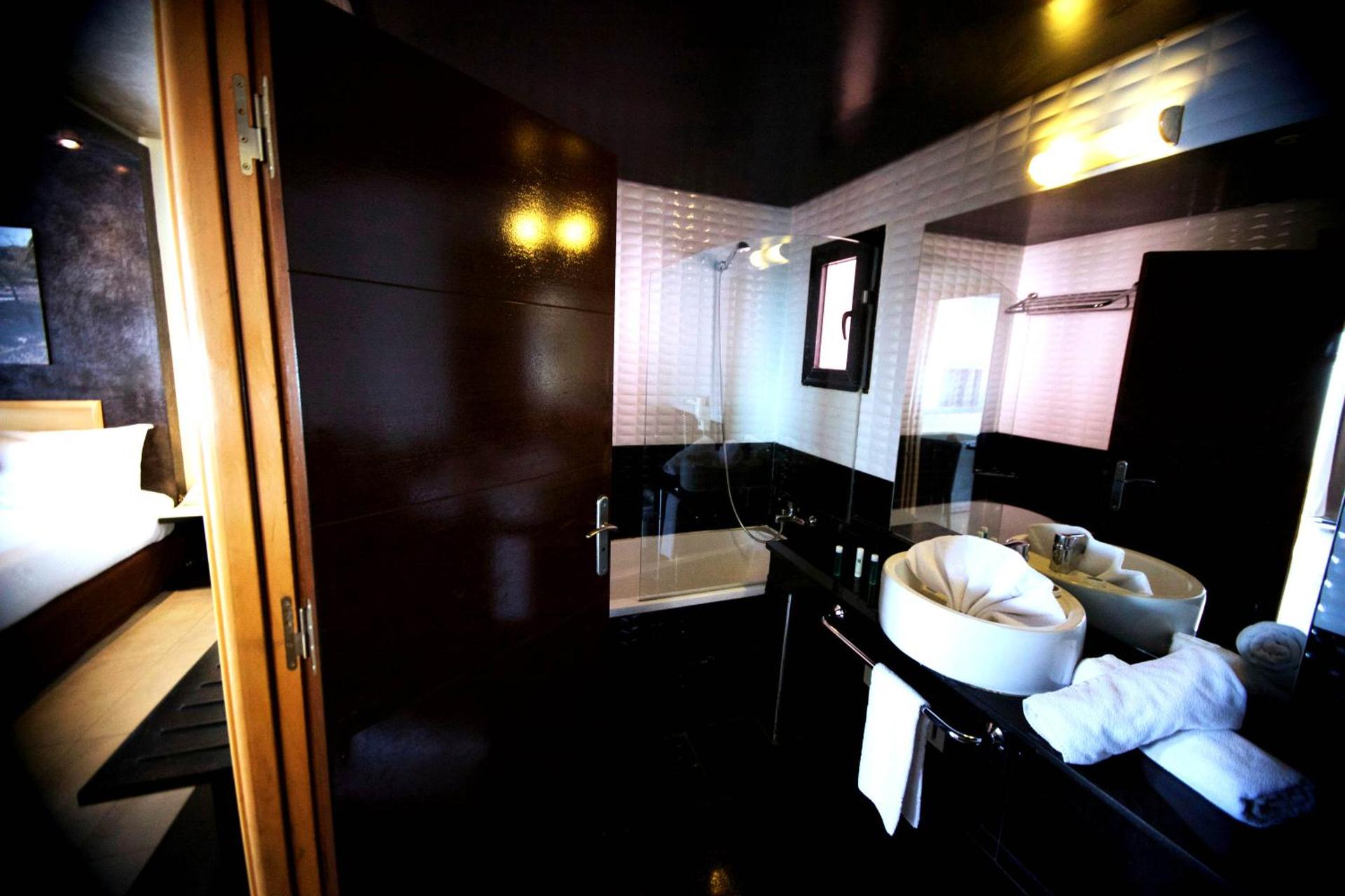 Dellarosa Boutique Hotel and Spa - Photo 12