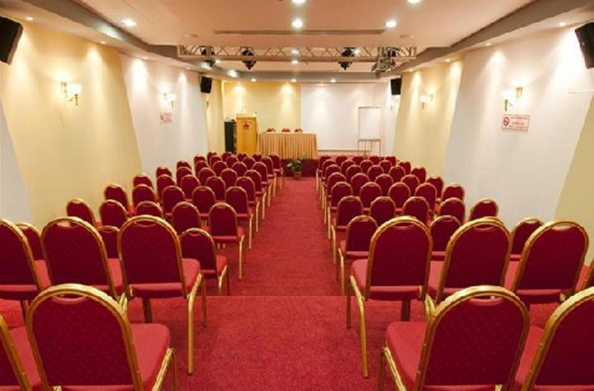 Alexandra Hotel&Apartments - Photo 55